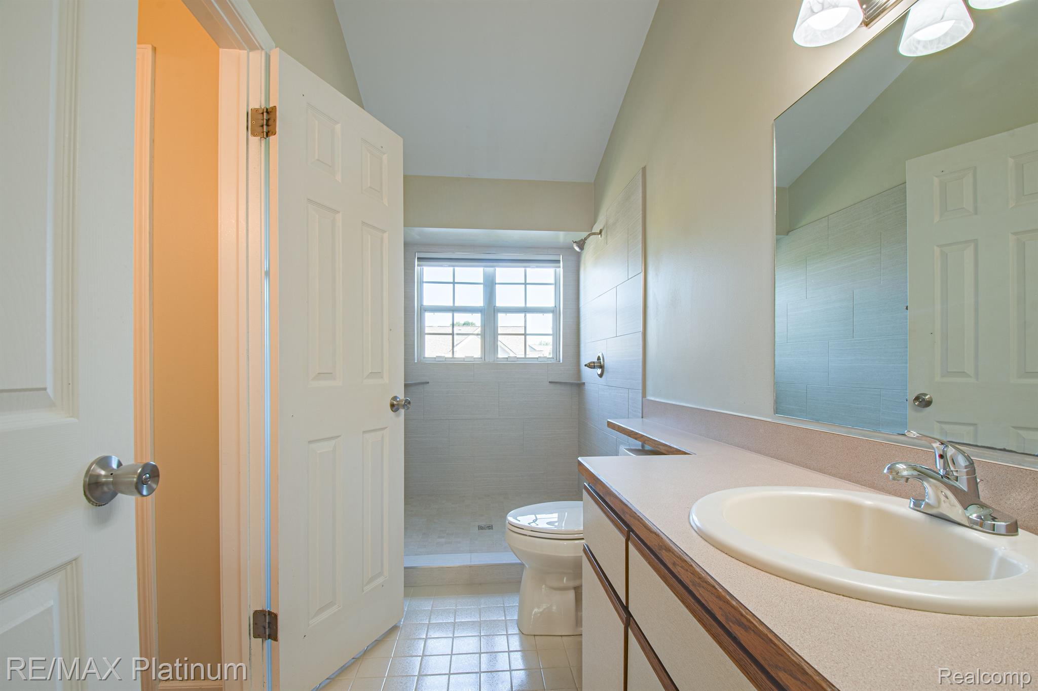 896 WHISPERWOOD Trail