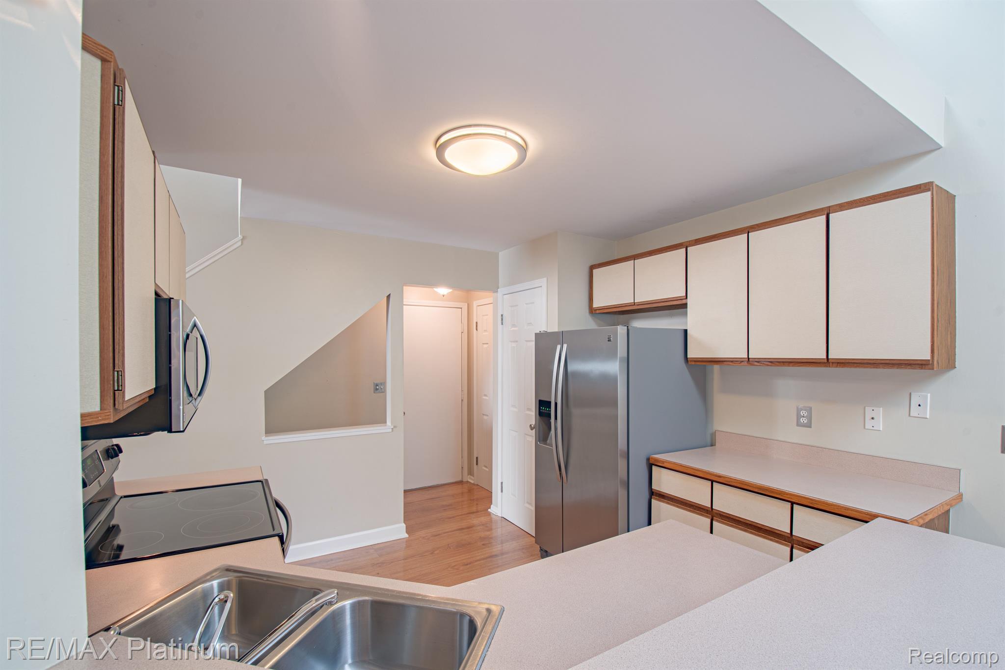 896 WHISPERWOOD Trail