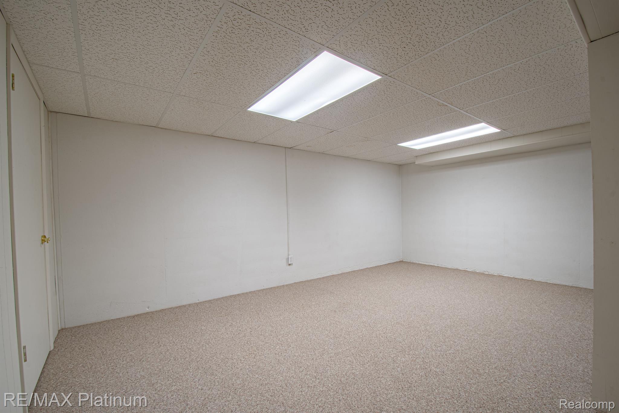 896 WHISPERWOOD Trail