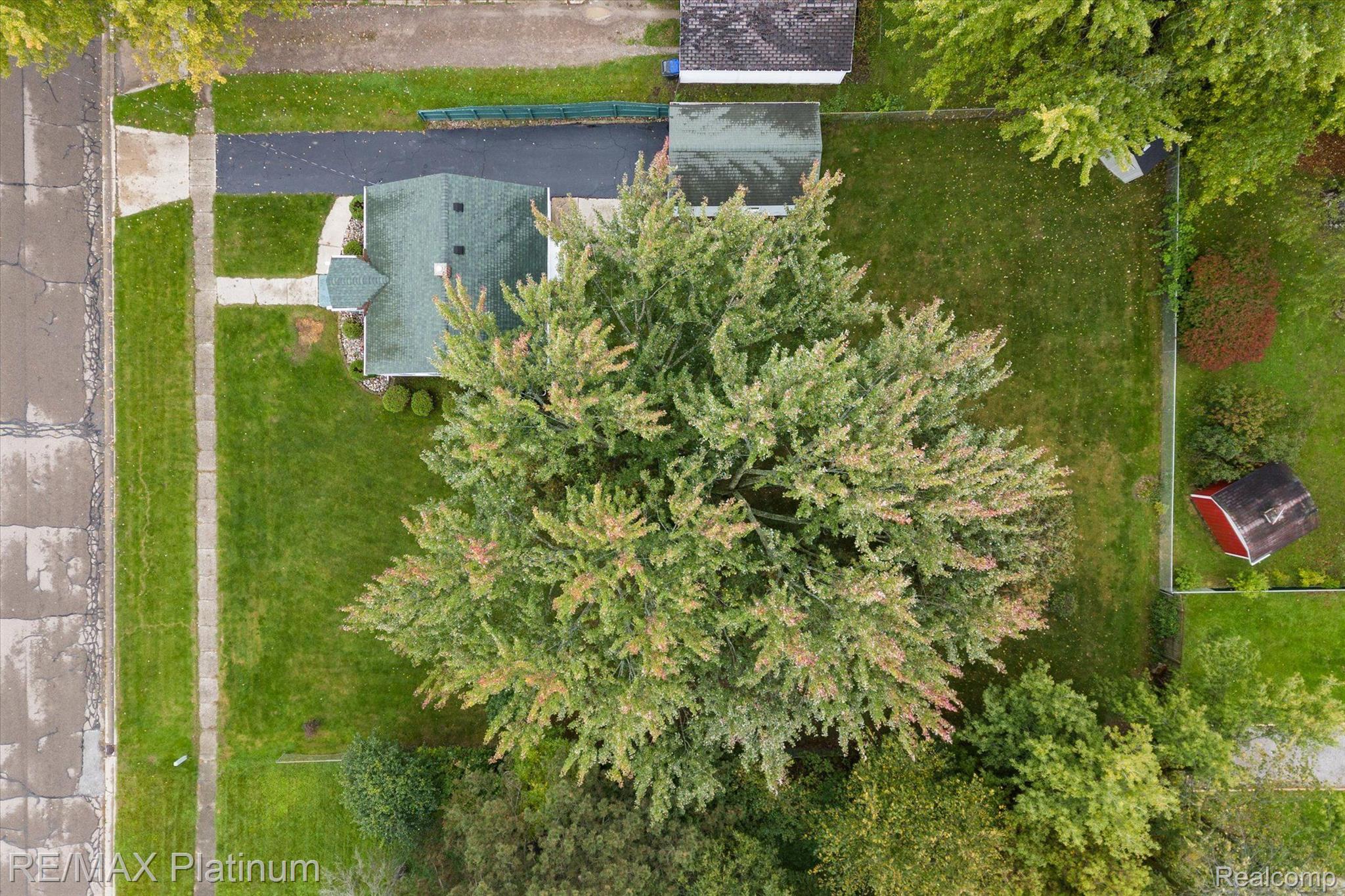 640 Wilson Ave. Avenue