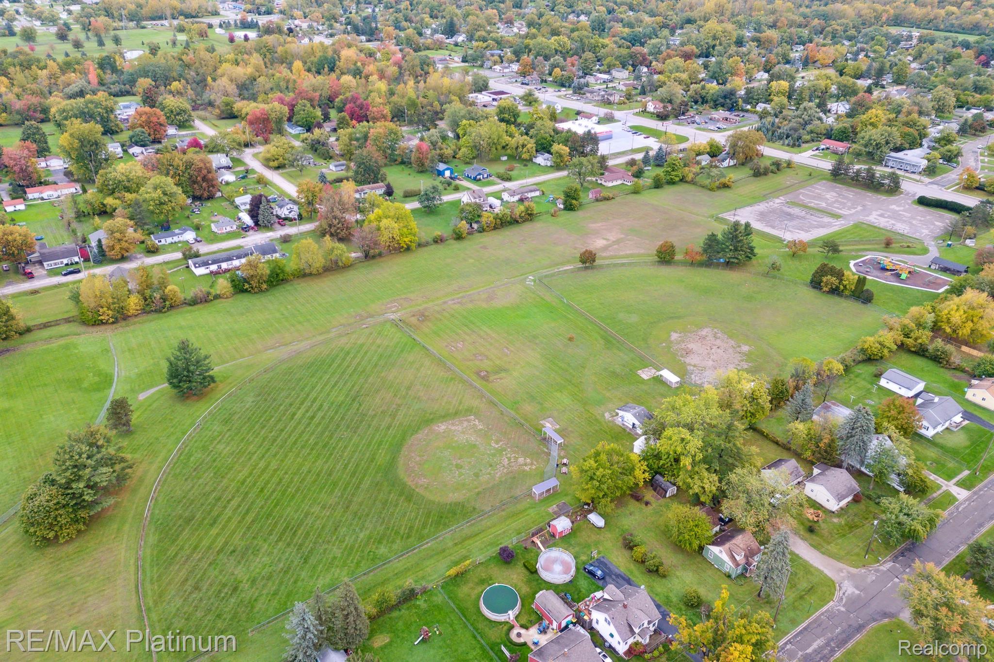 640 Wilson Ave. Avenue