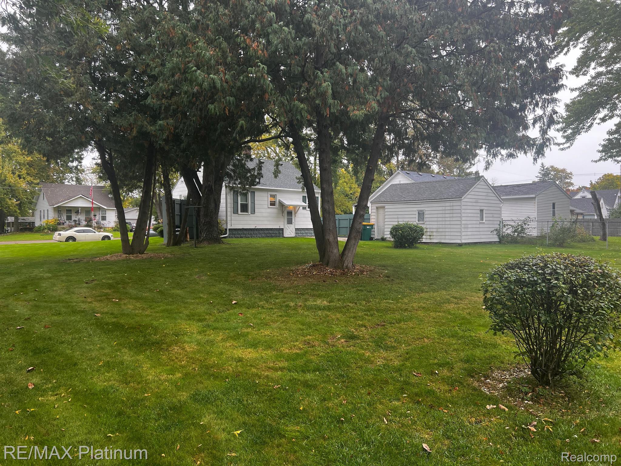 640 Wilson Ave. Avenue