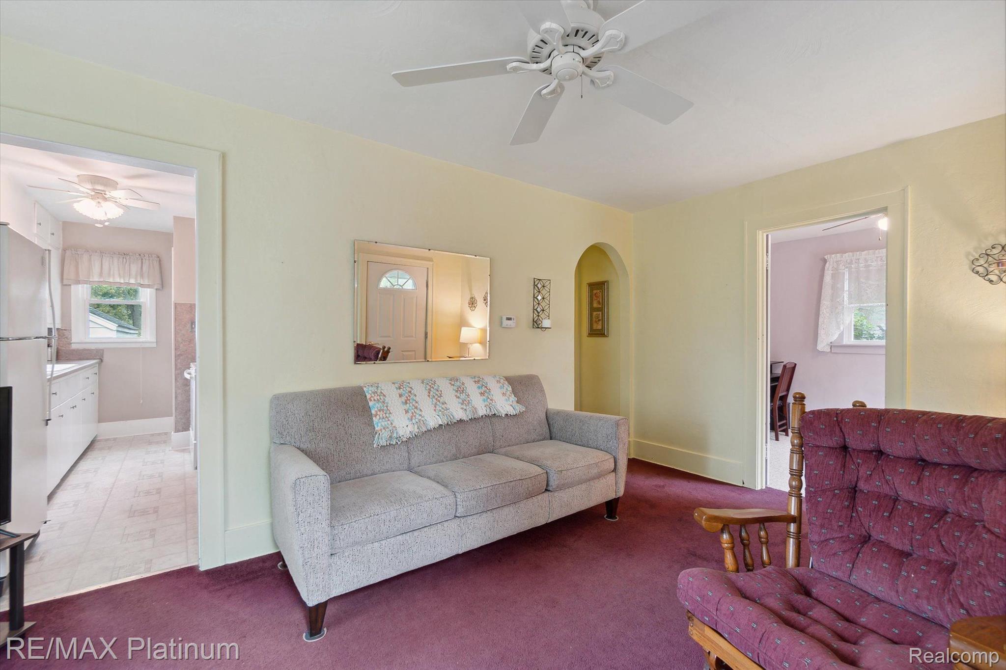 640 Wilson Ave. Avenue