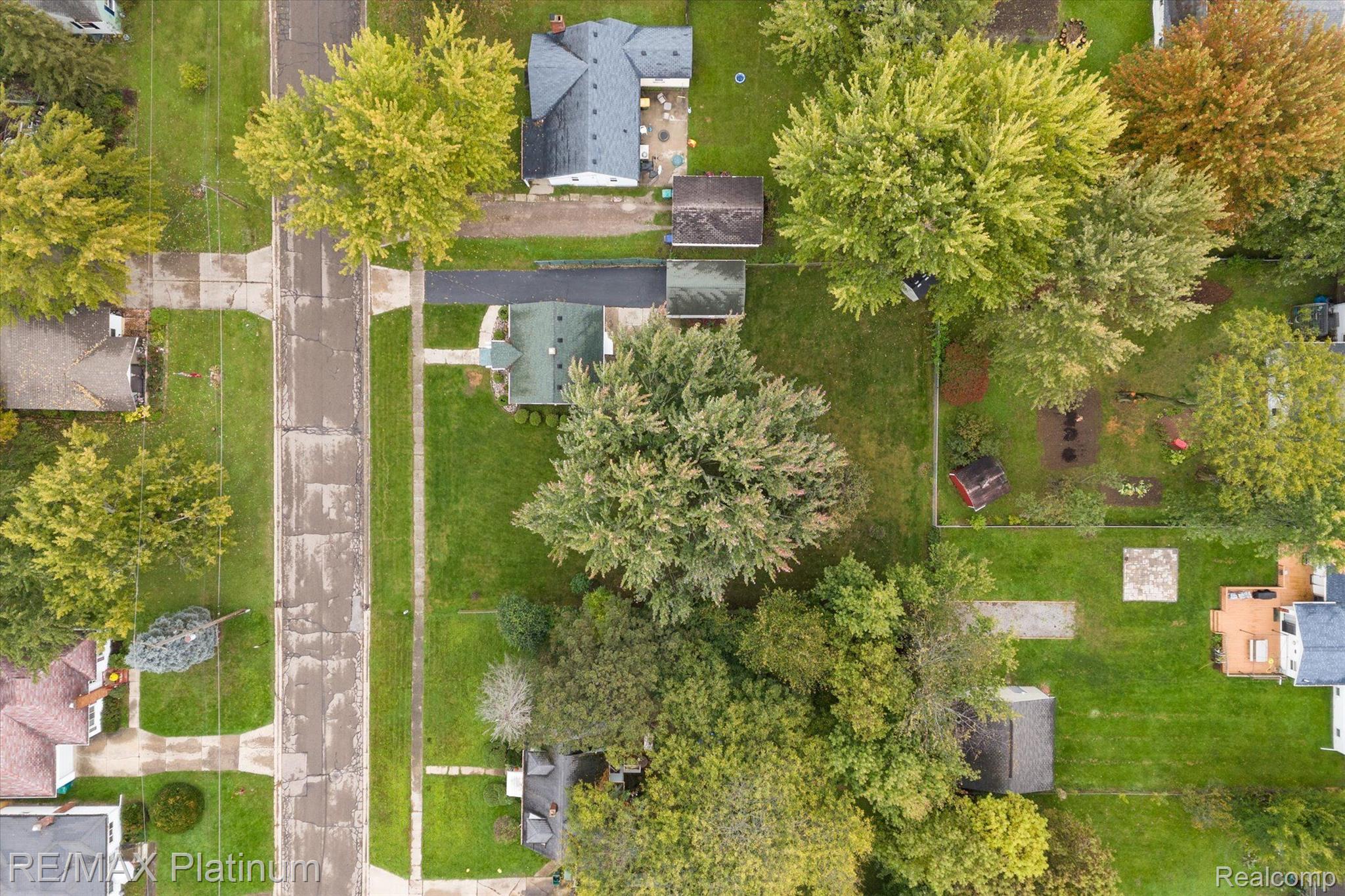 640 Wilson Ave. Avenue