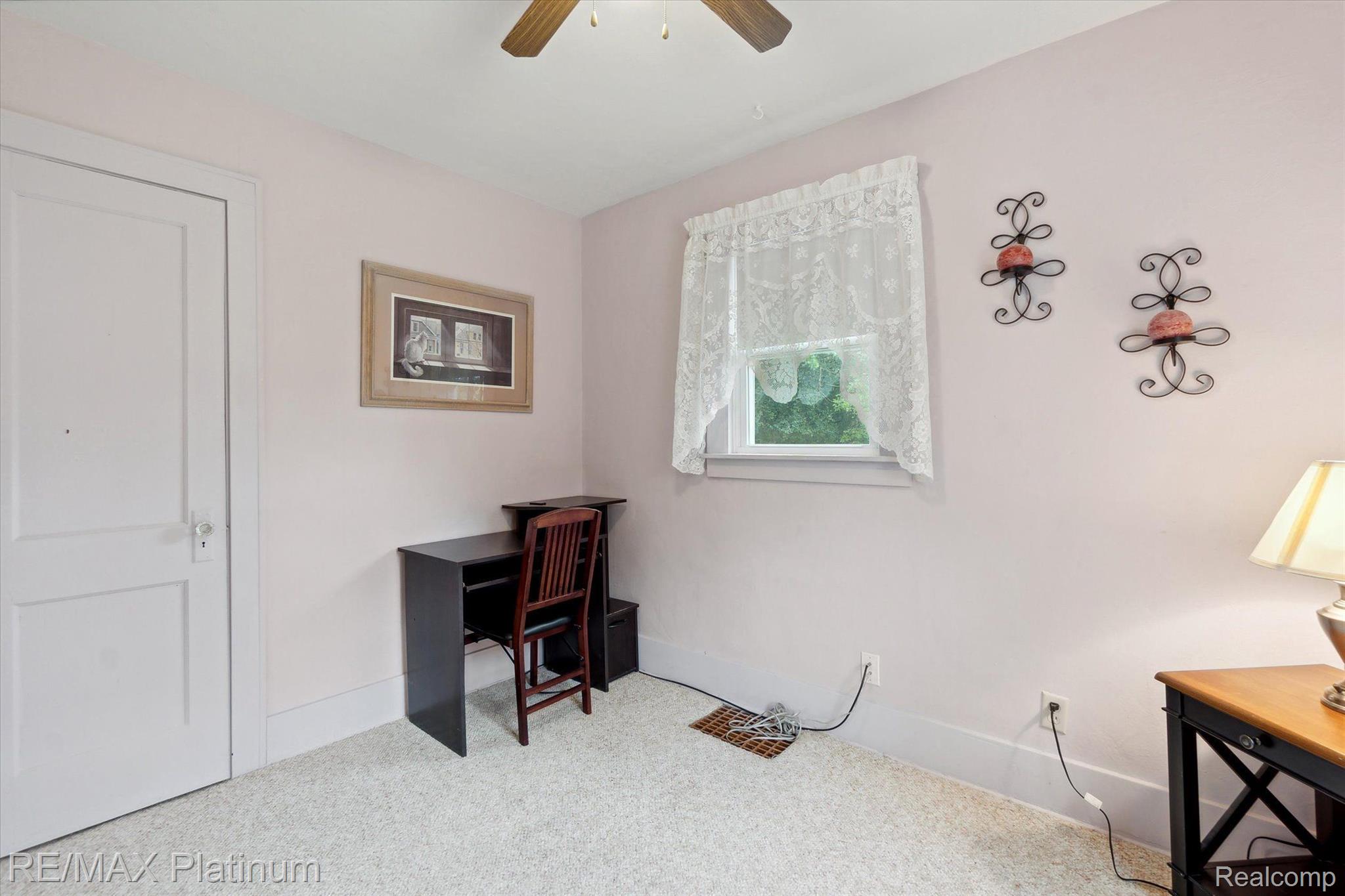 640 Wilson Ave. Avenue