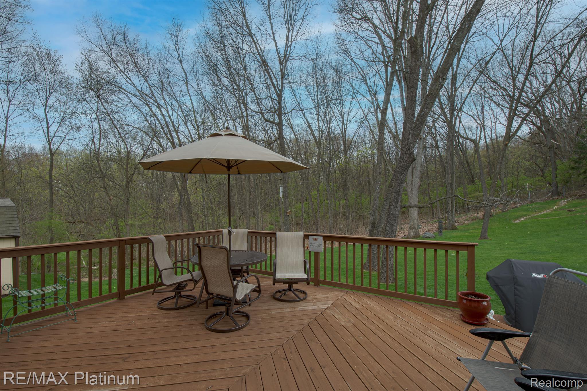 11585 Tipsico Lake Road