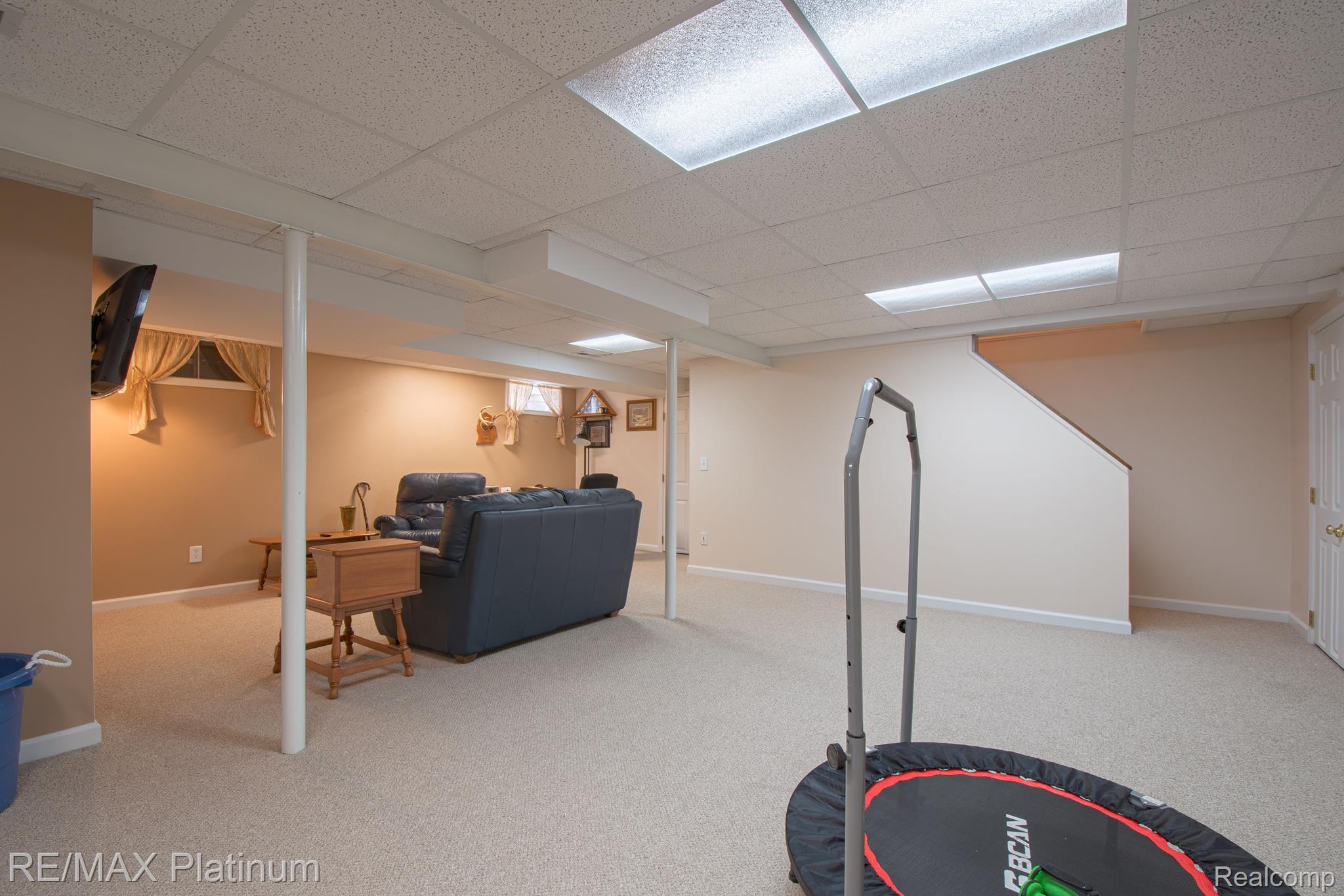 11585 Tipsico Lake Road