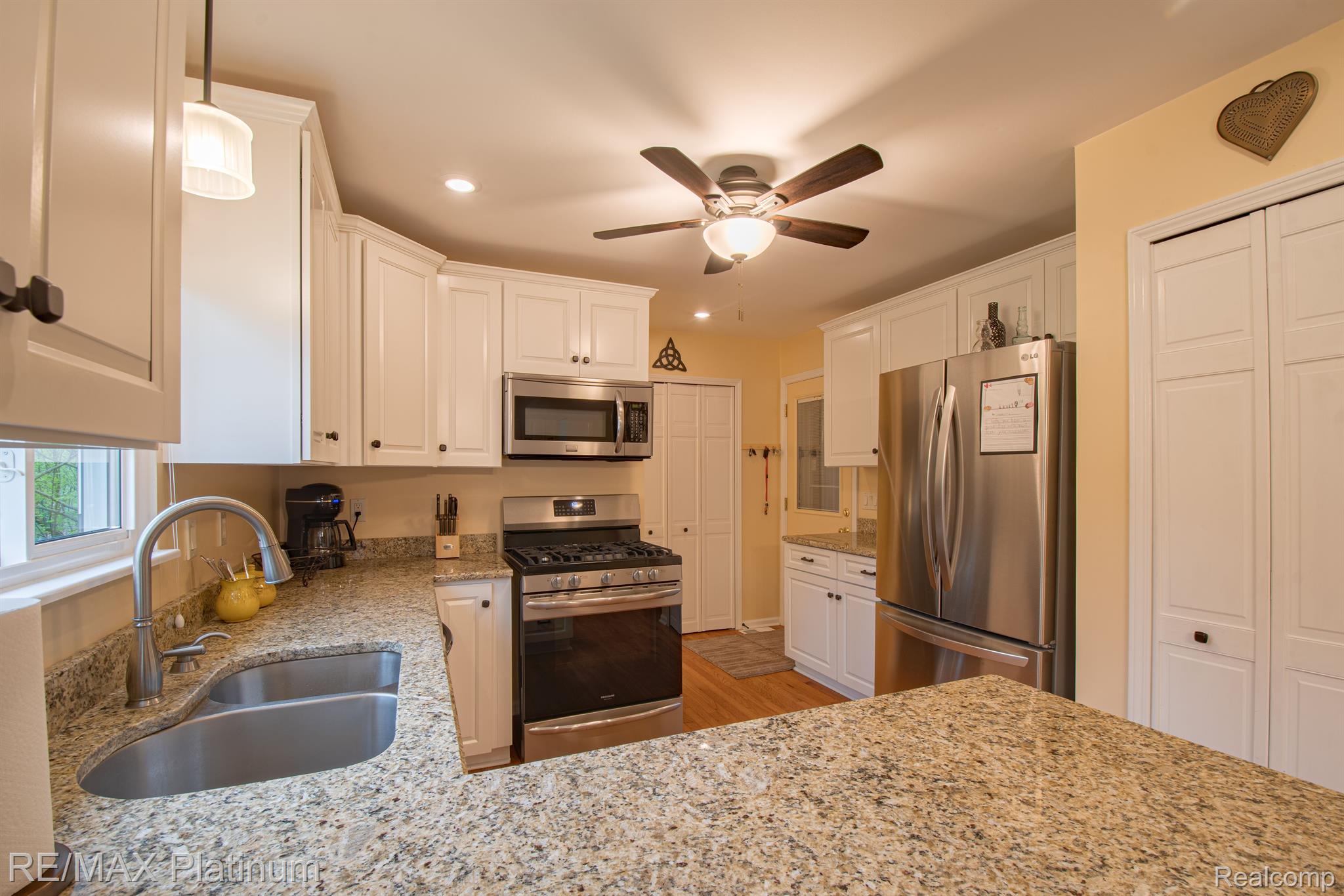 11585 Tipsico Lake Road