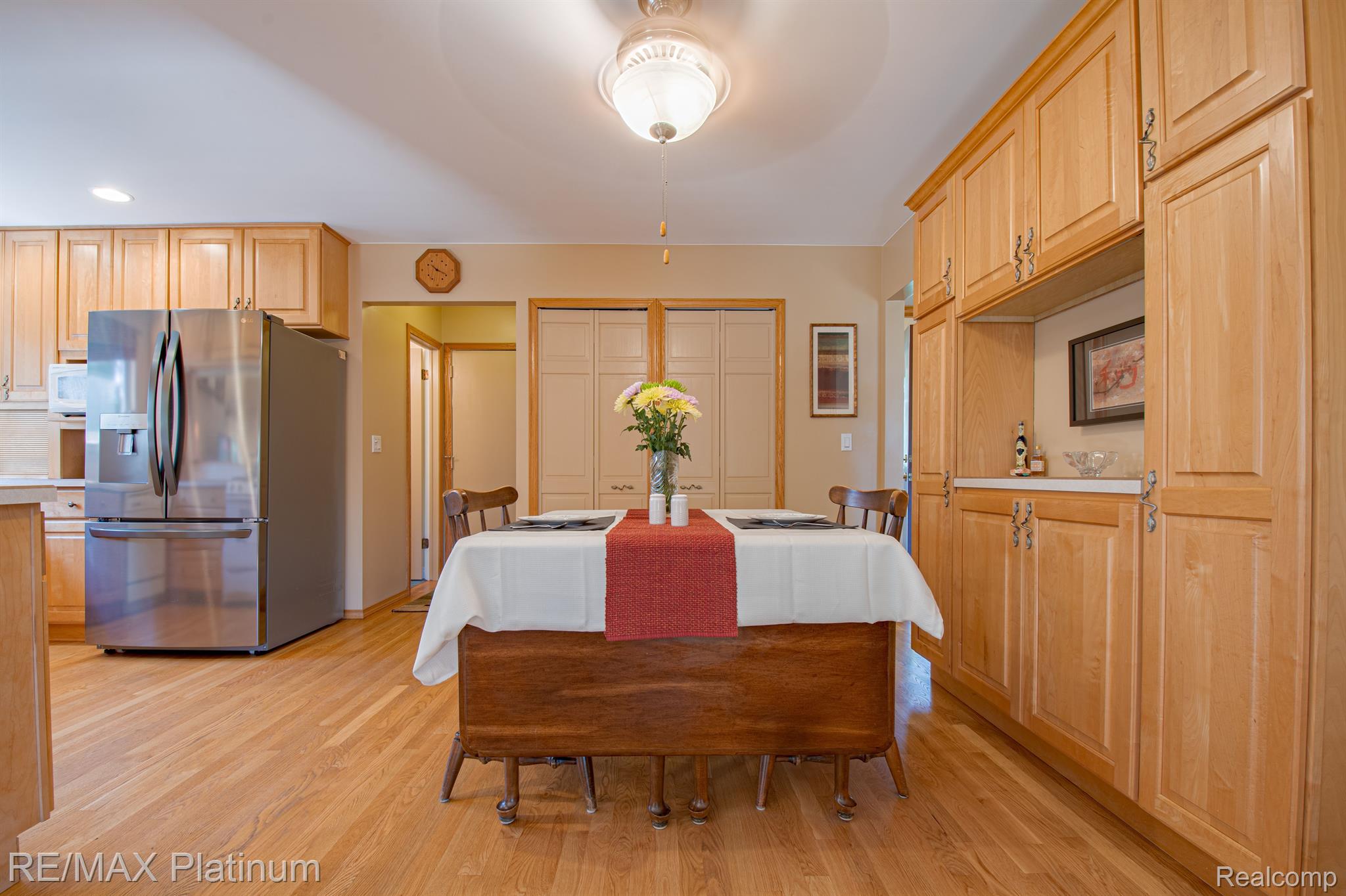 19050 CANTERBURY Drive