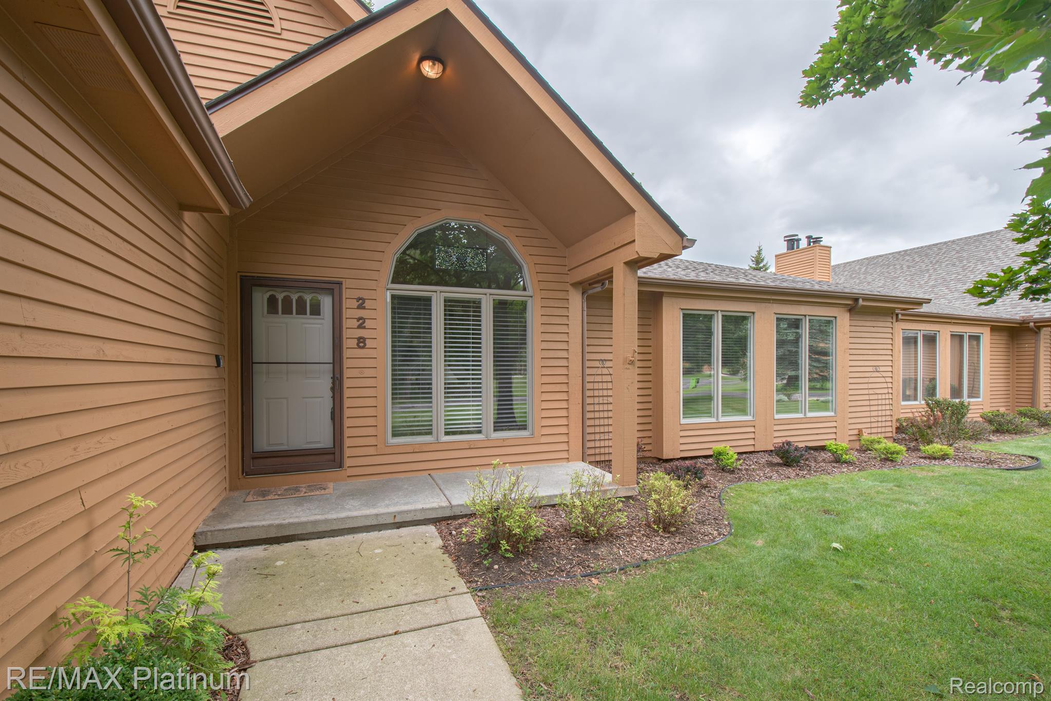 228 GLENWOOD Avenue