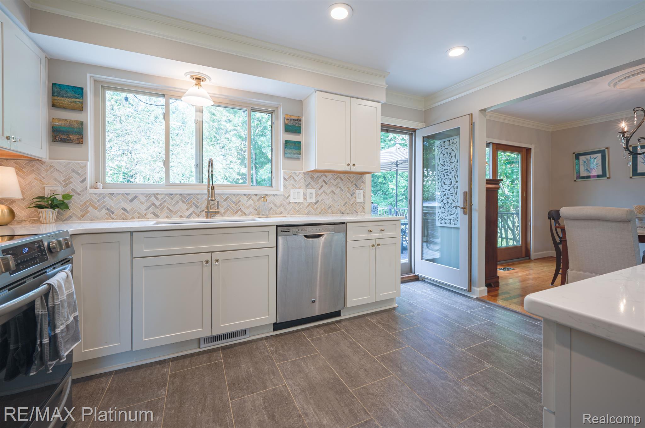 12163 JEFFERS Lane