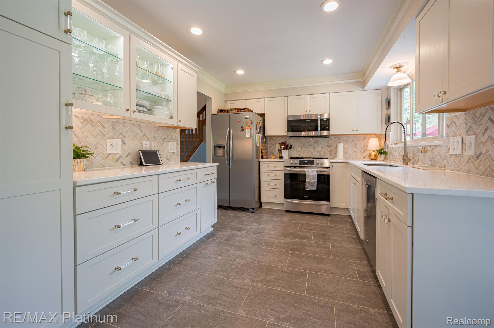 12163 JEFFERS Lane