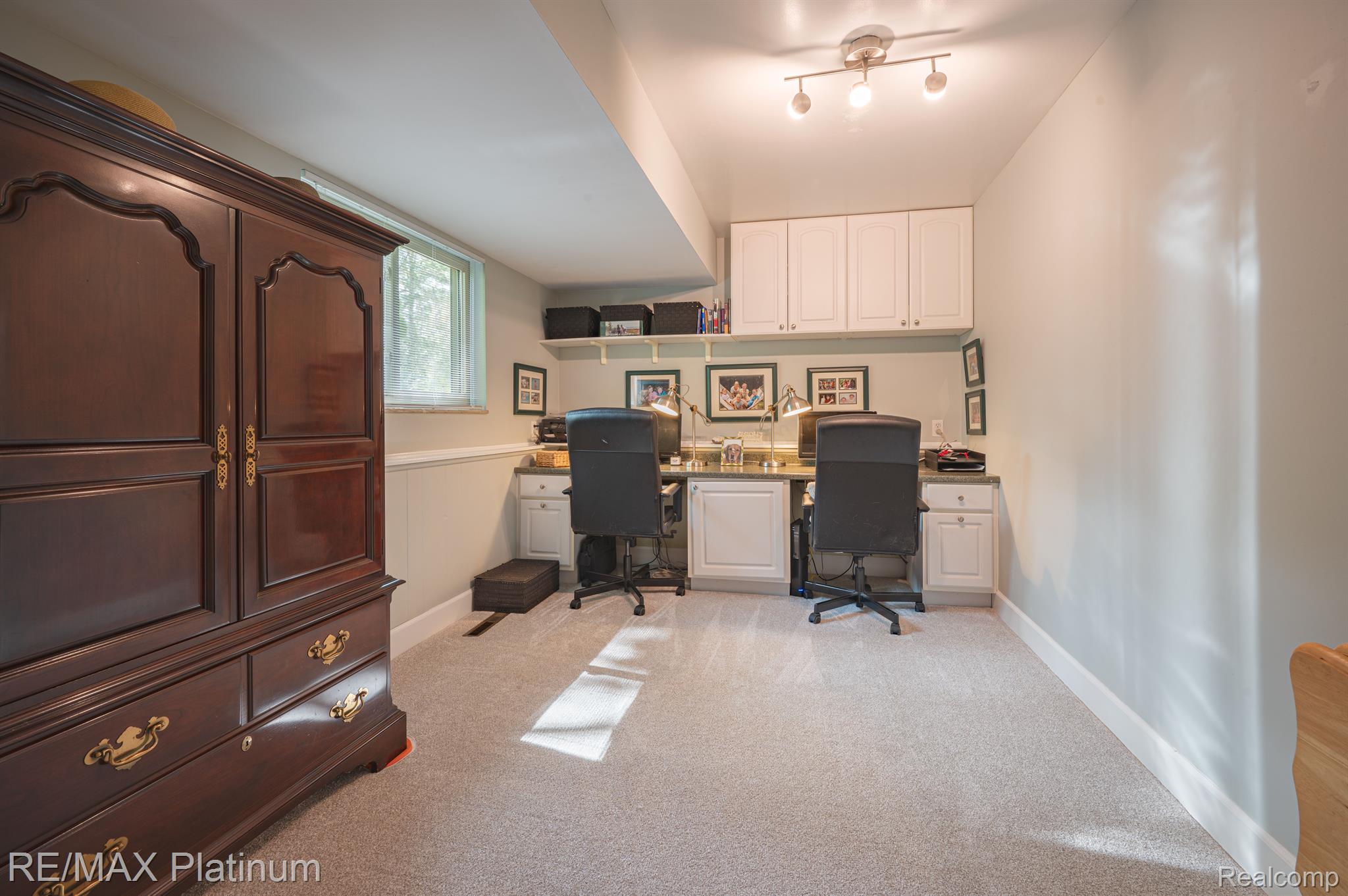 12163 JEFFERS Lane