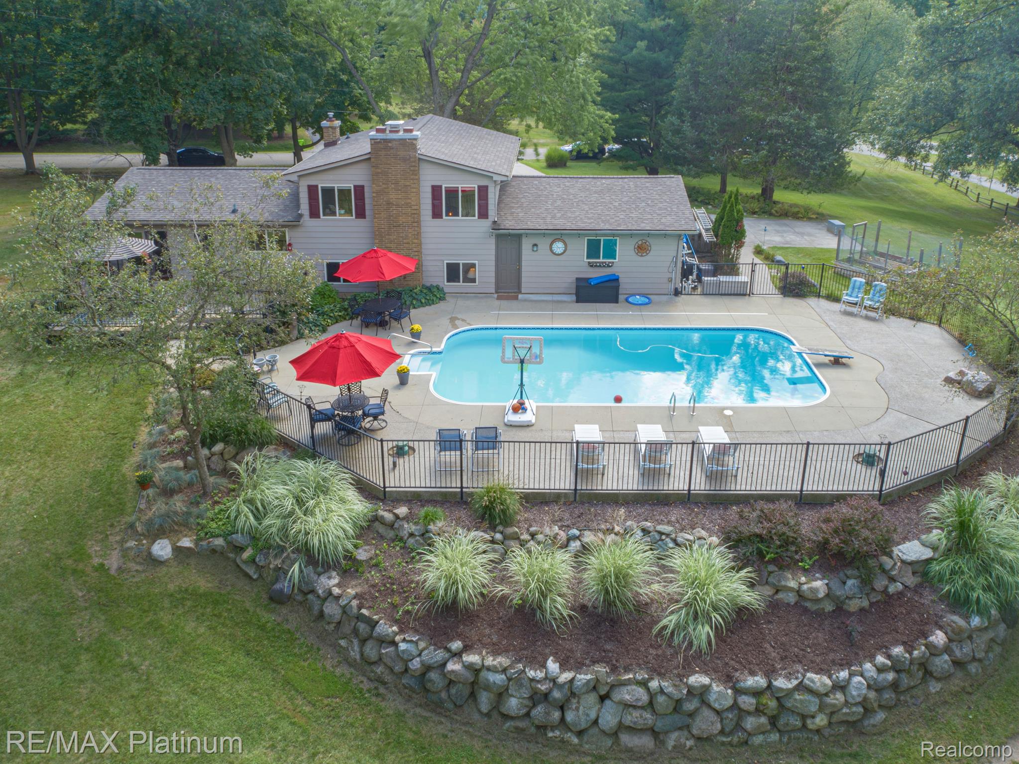 12163 JEFFERS Lane