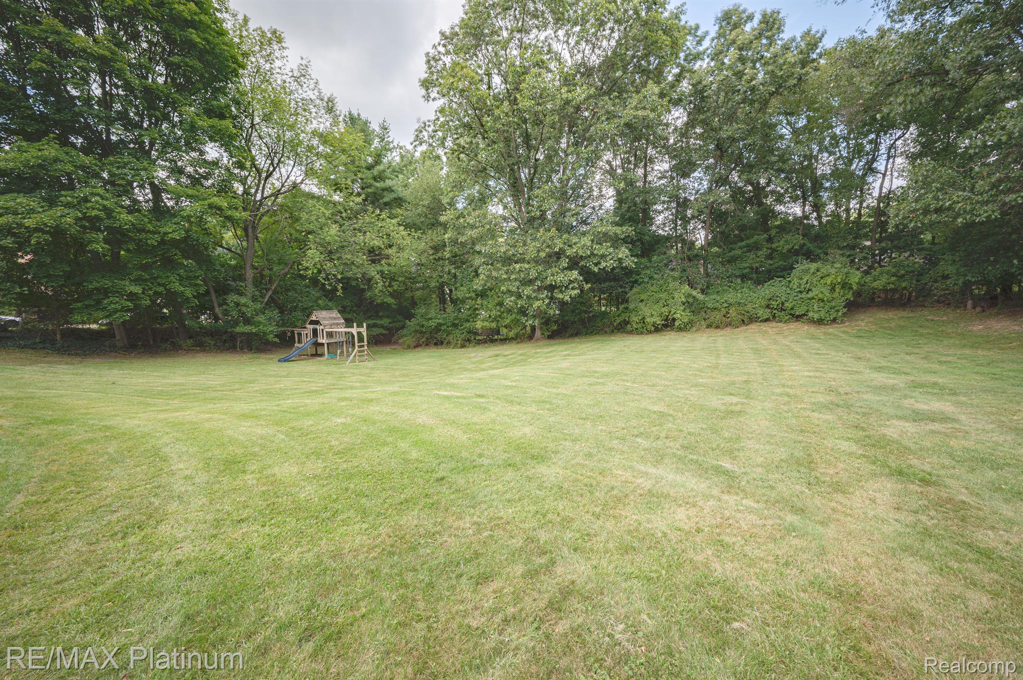 12163 JEFFERS Lane