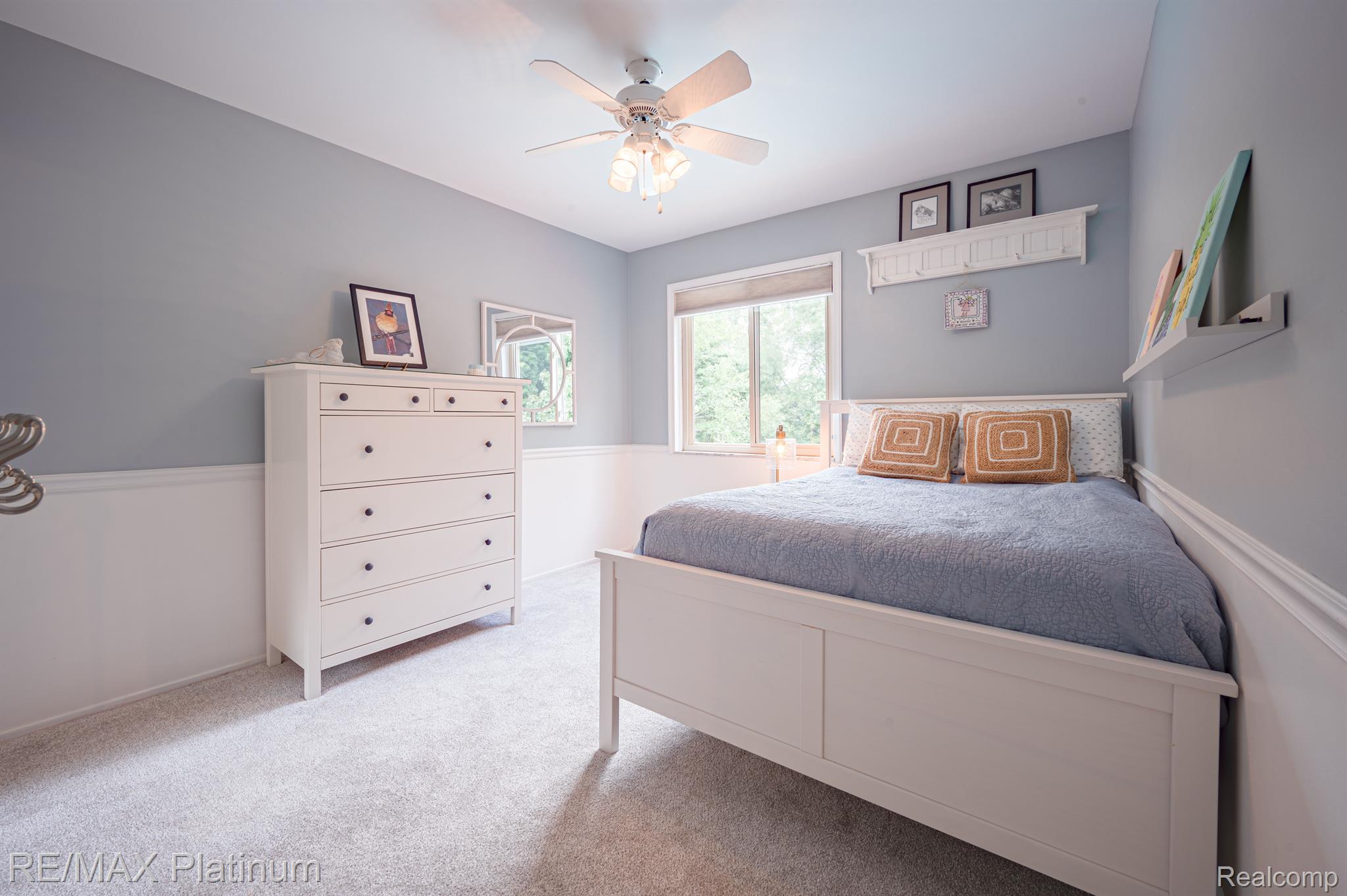 12163 JEFFERS Lane