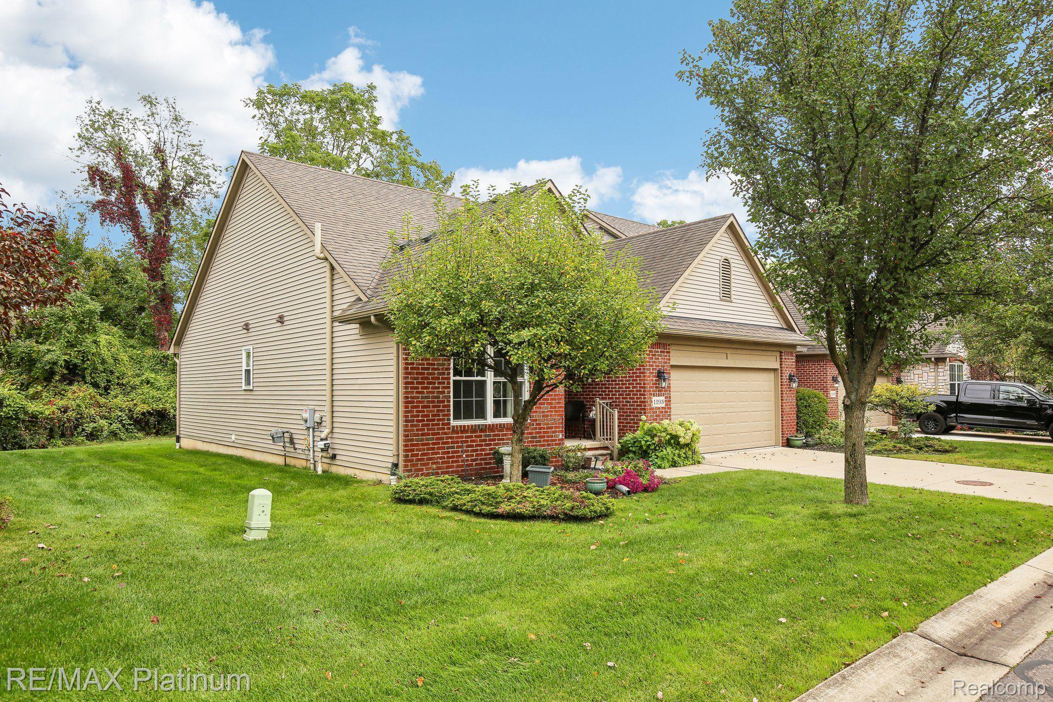 1193 WIND CHIME Drive