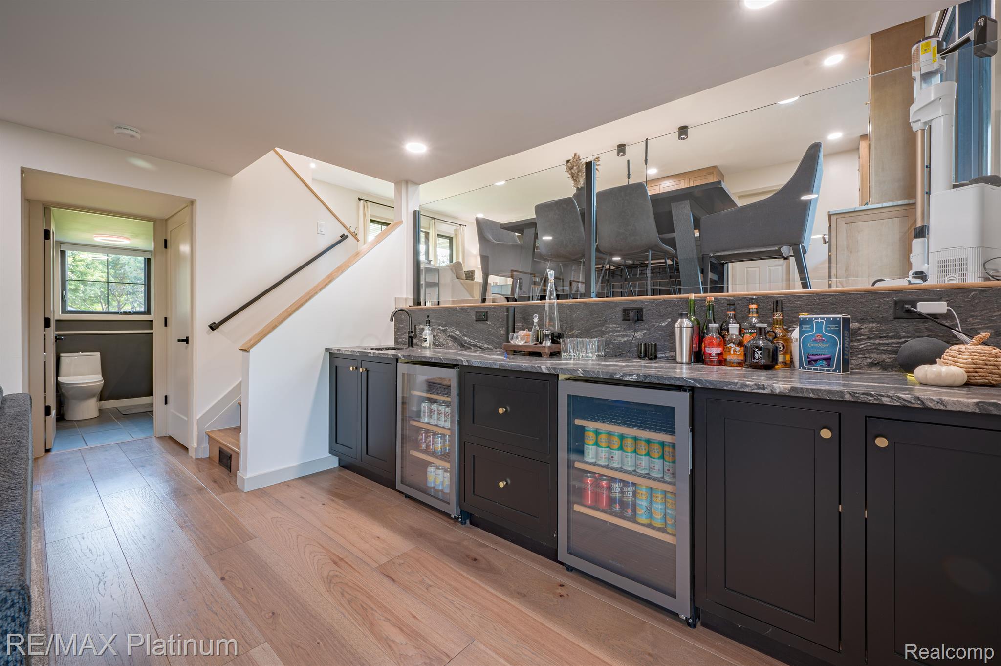 11351 MANCHESTER Drive