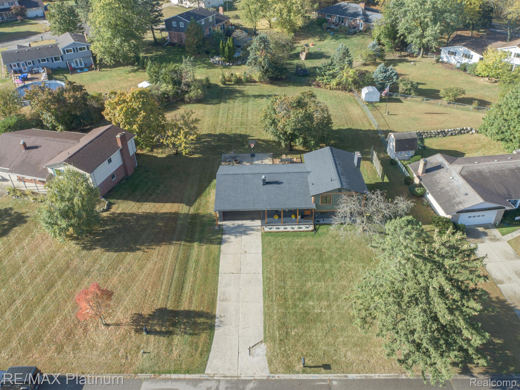 11351 MANCHESTER Drive