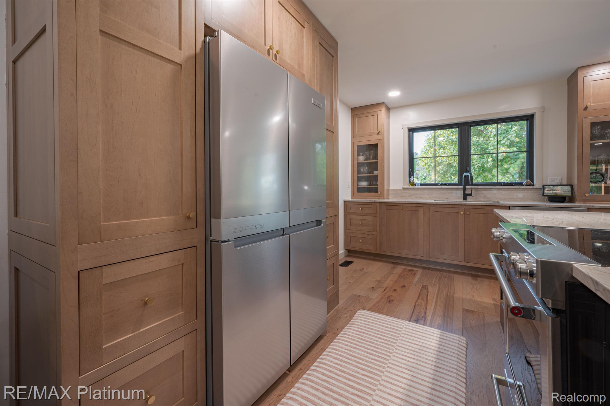 11351 MANCHESTER Drive