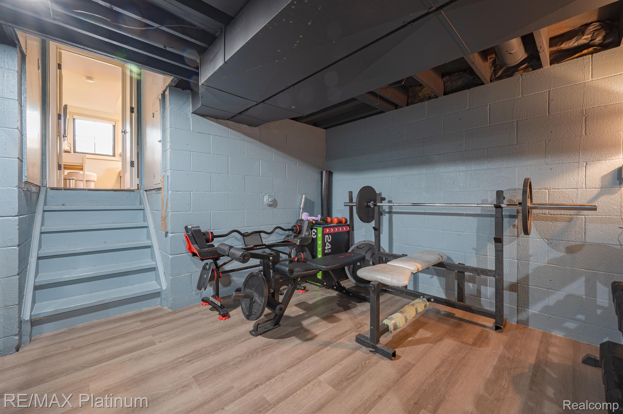 11351 MANCHESTER Drive