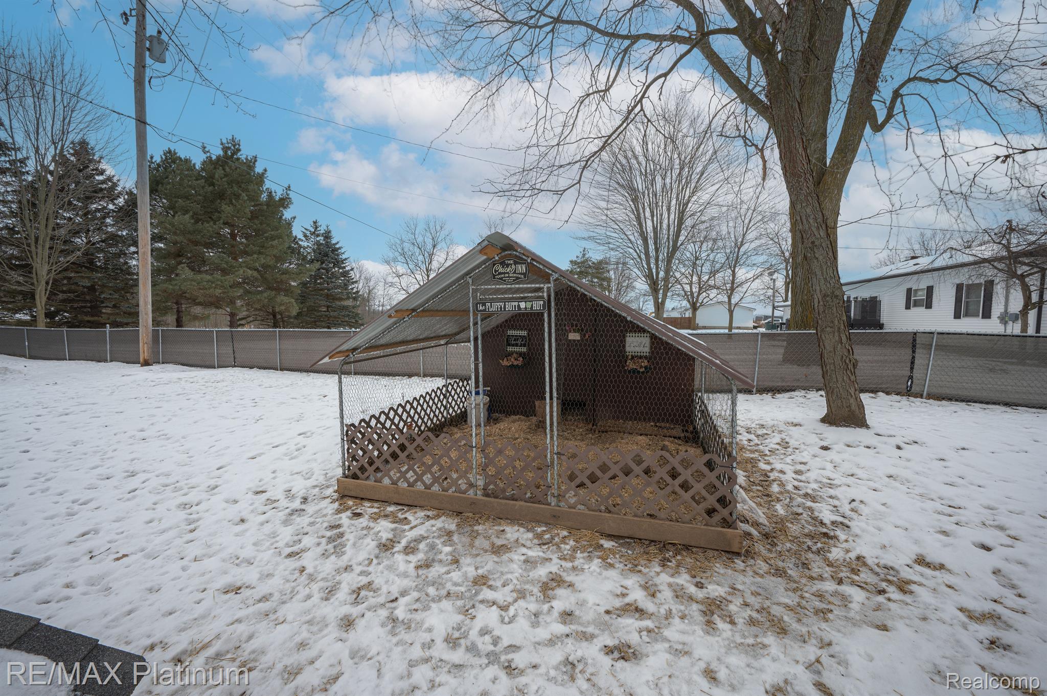 12518 SEYMOUR Road