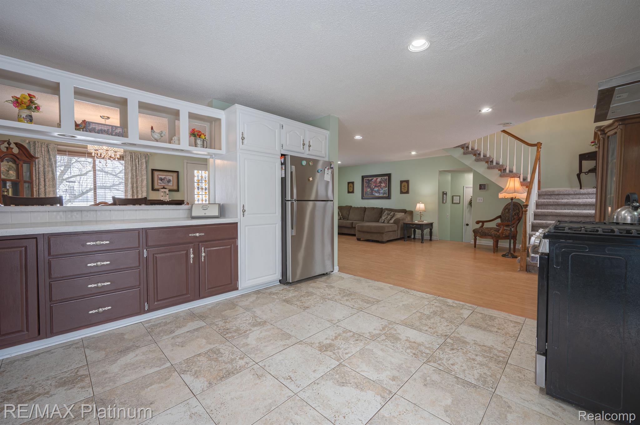 12518 SEYMOUR Road