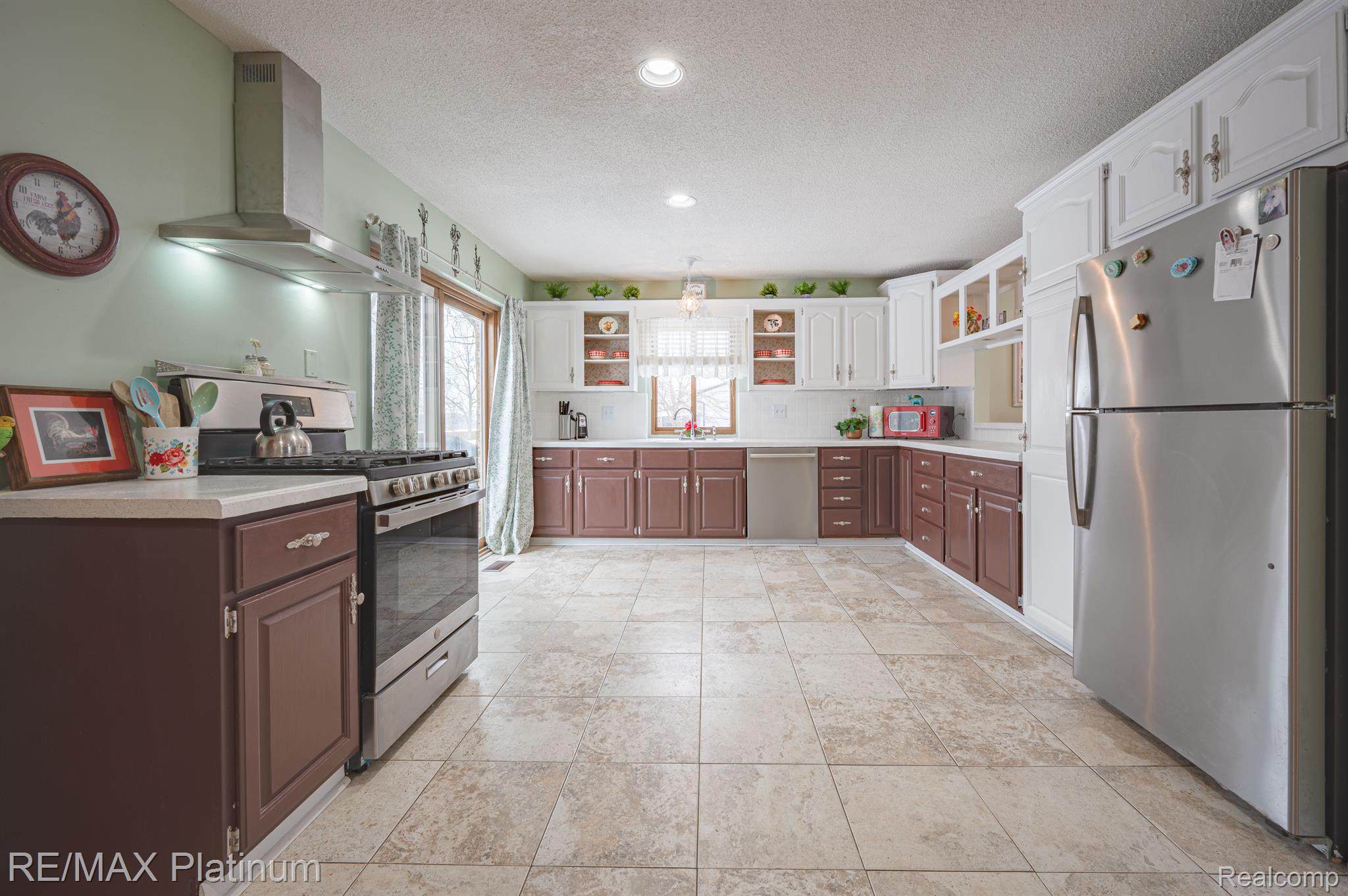12518 SEYMOUR Road