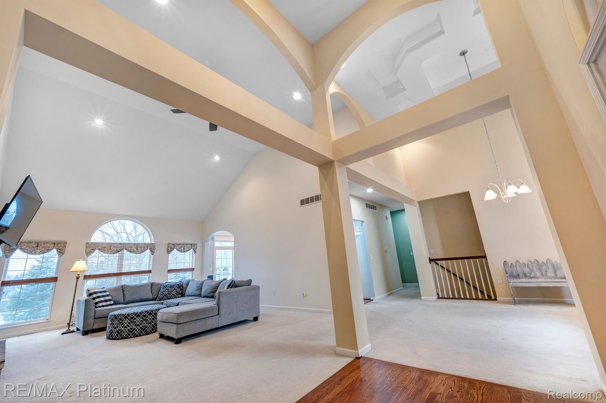 4308 Fountain View Court