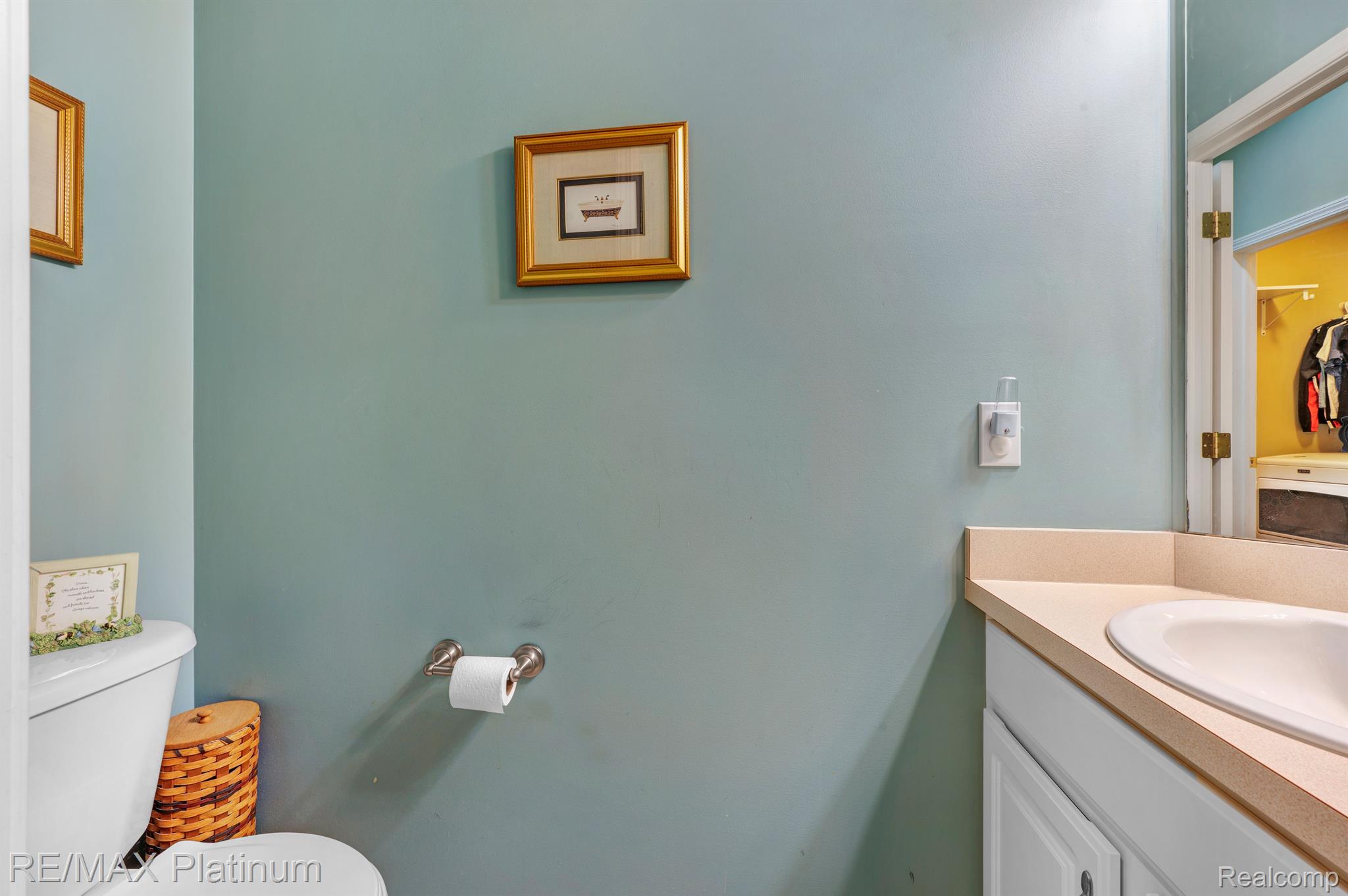 4308 Fountain View Court