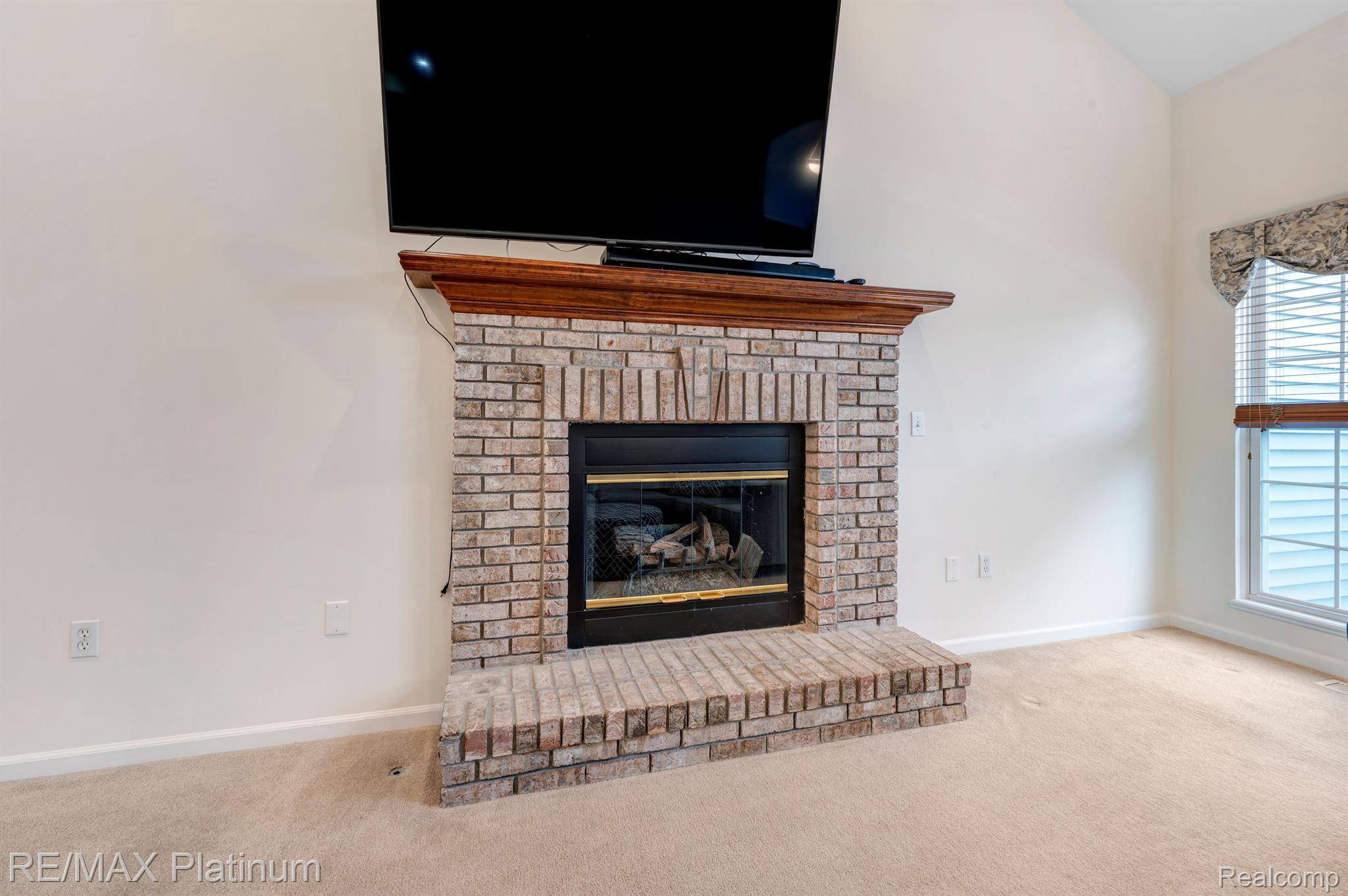 4308 Fountain View Court