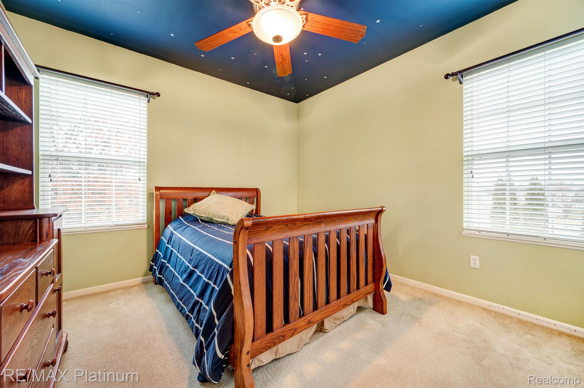 4308 Fountain View Court