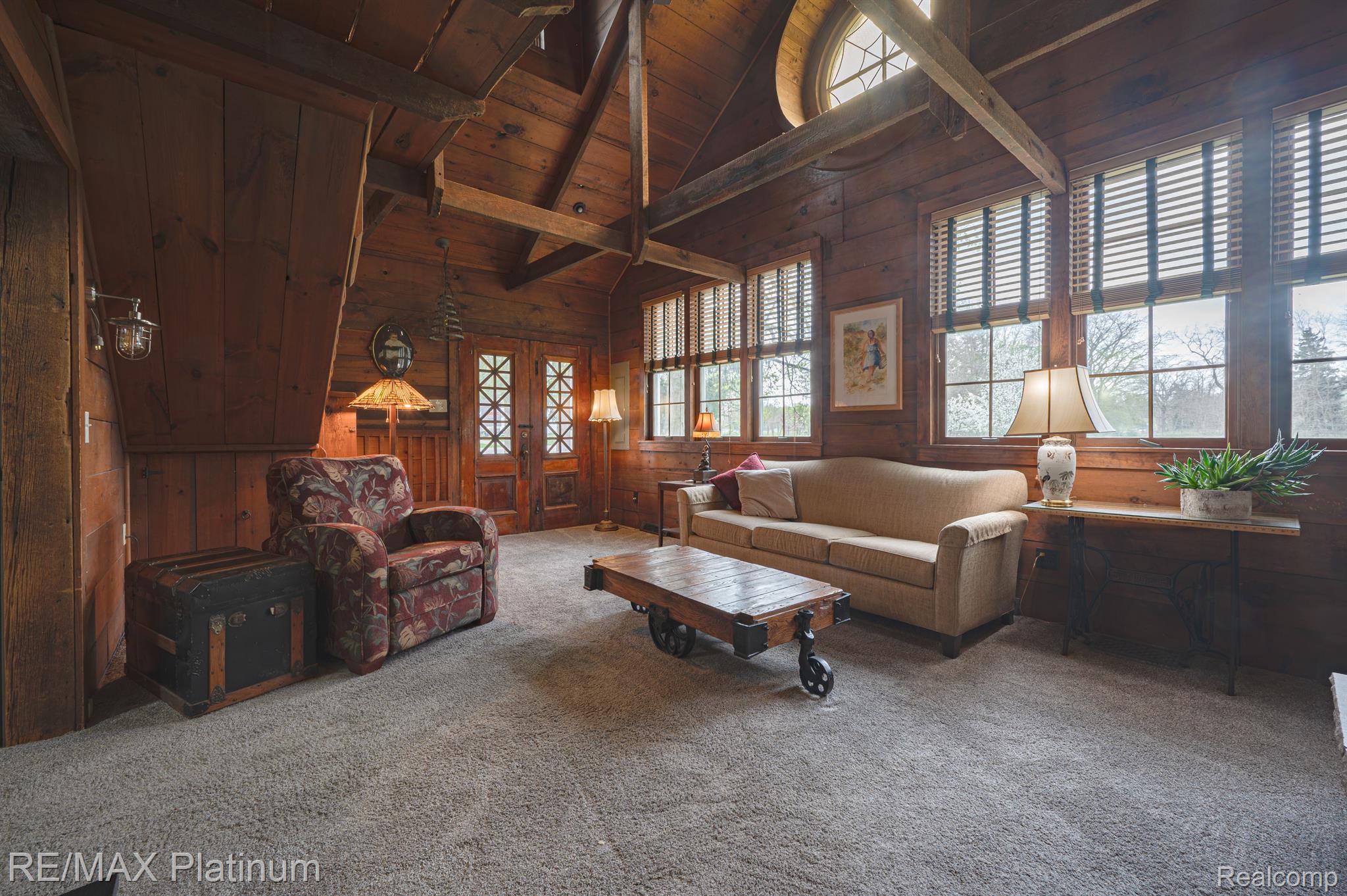 4015 BENNETT LAKE Road