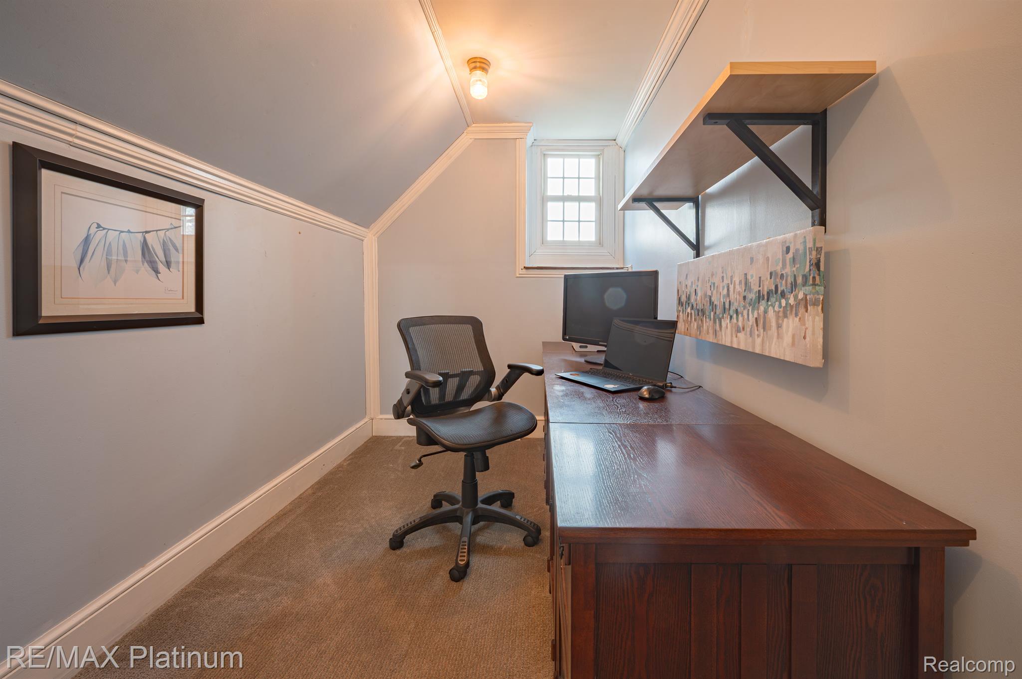 4015 BENNETT LAKE Road