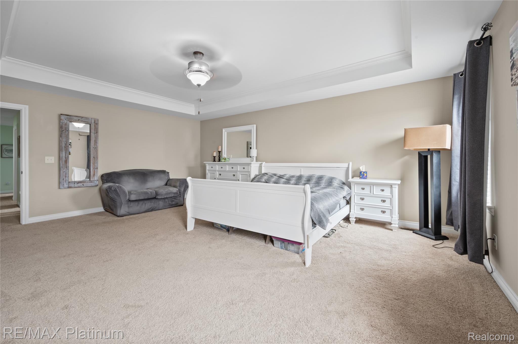 2237 WALNUT VIEW Drive