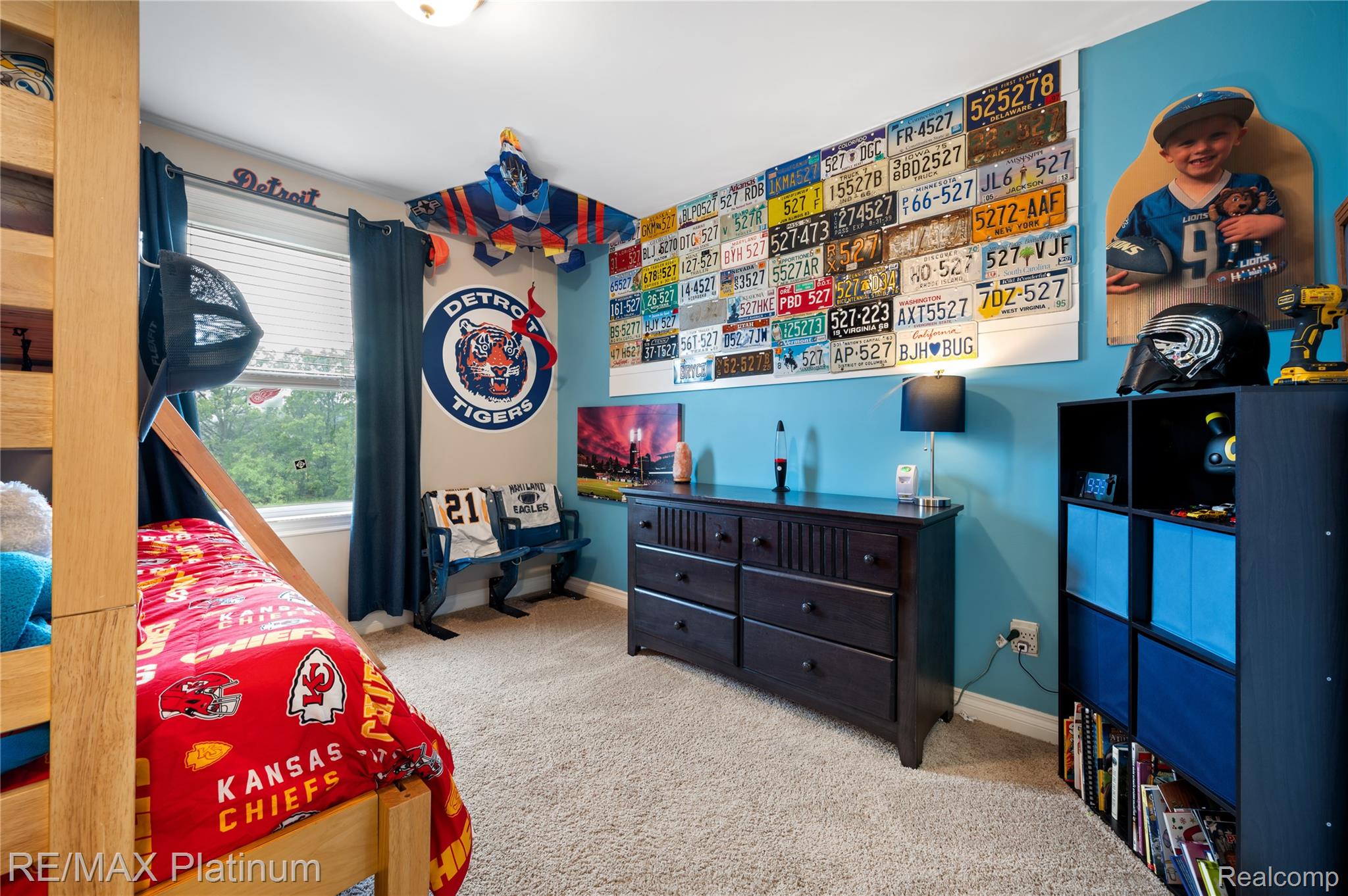 2237 WALNUT VIEW Drive