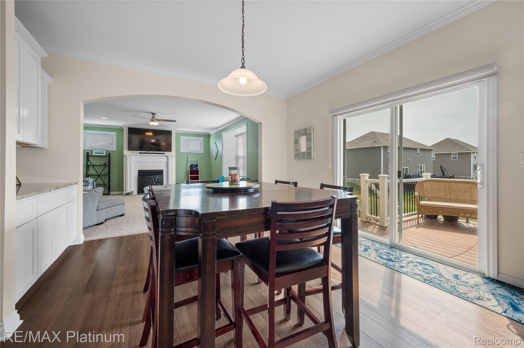 2237 WALNUT VIEW Drive