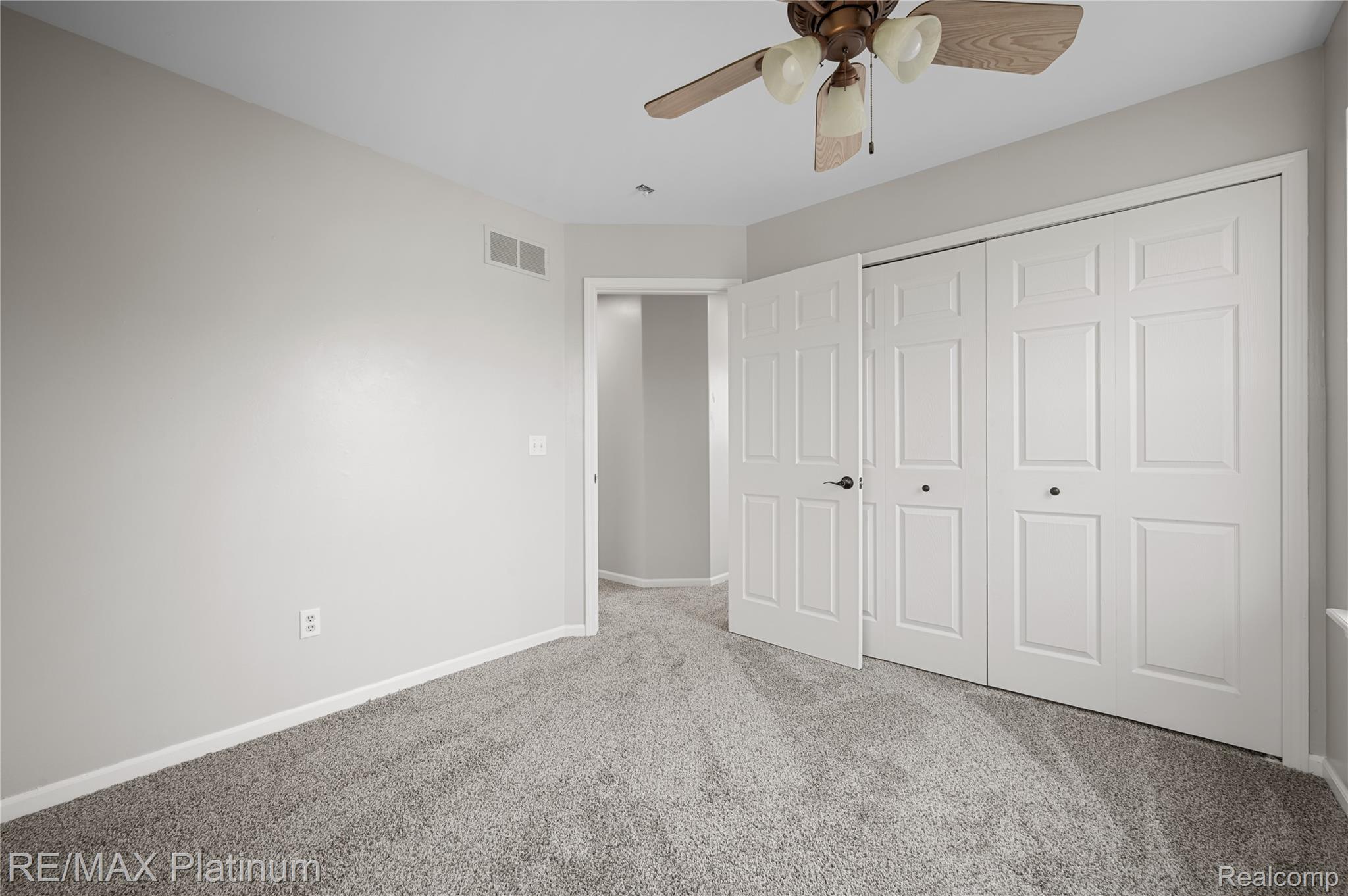 6327 Saint Charles Pass