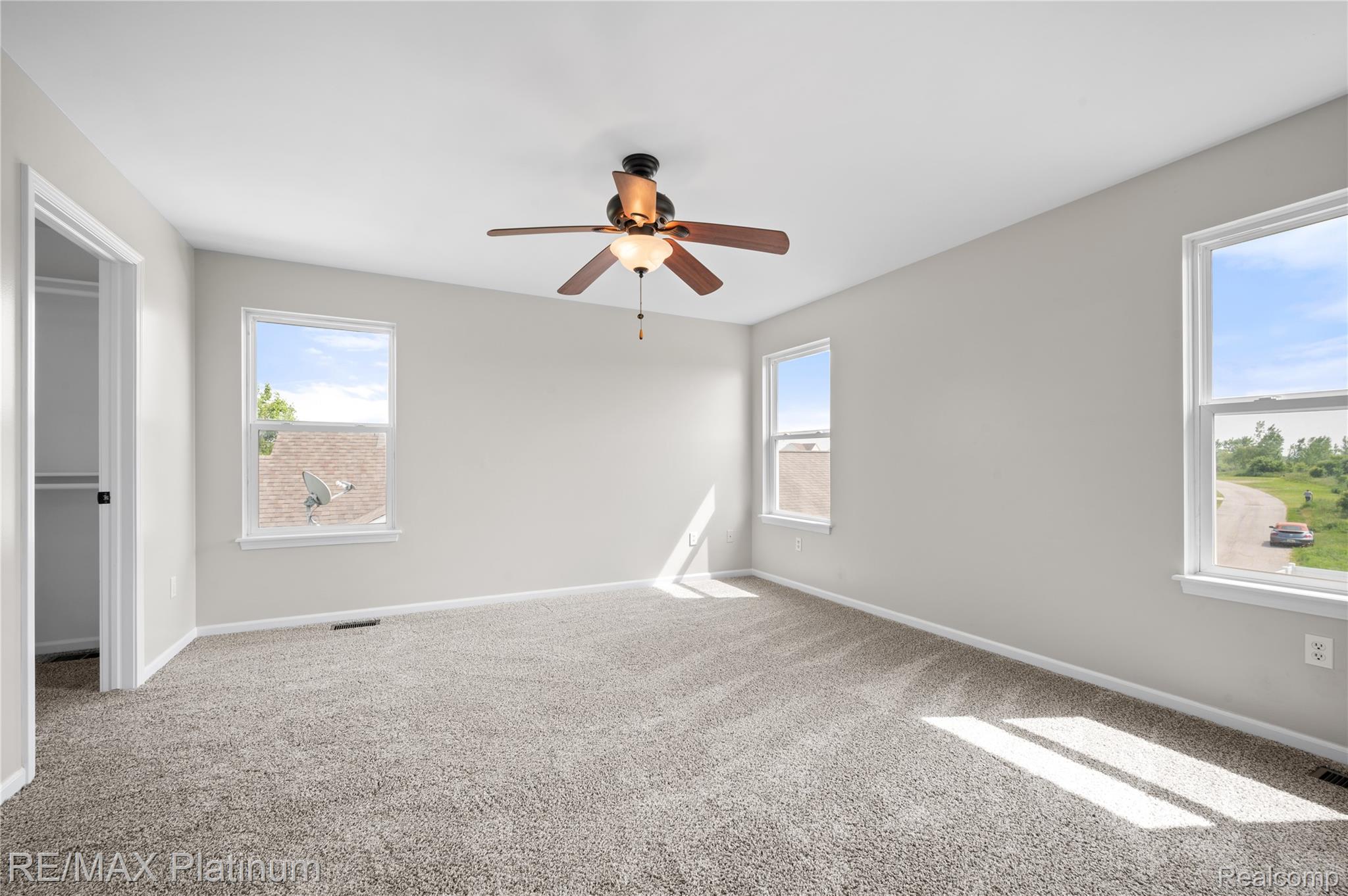 6327 Saint Charles Pass