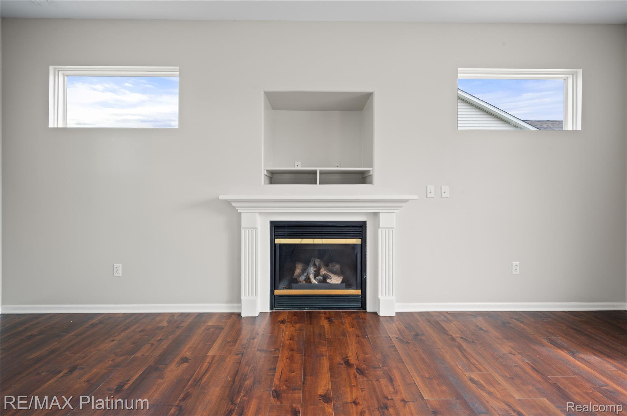 6327 Saint Charles Pass