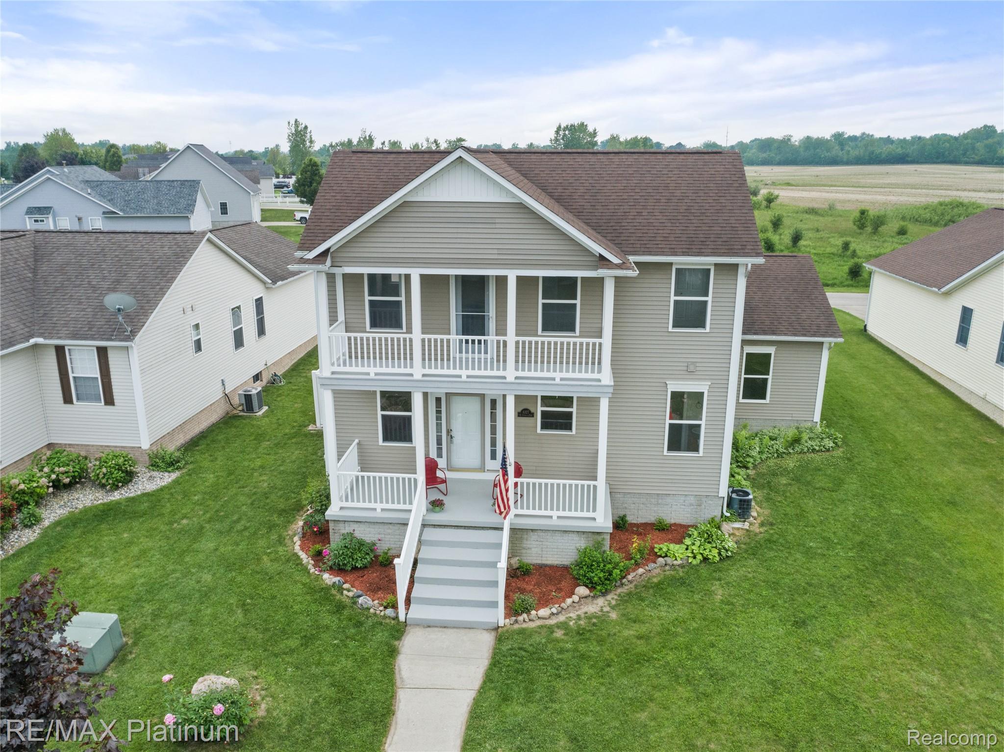 6327 Saint Charles Pass