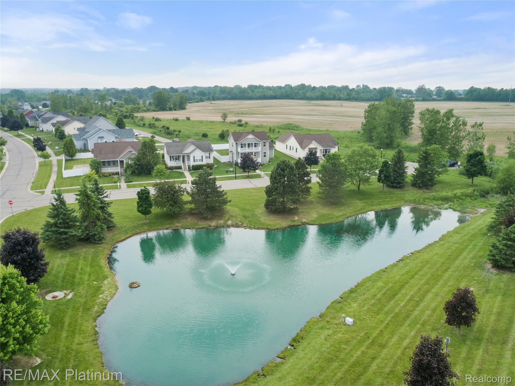 6327 Saint Charles Pass