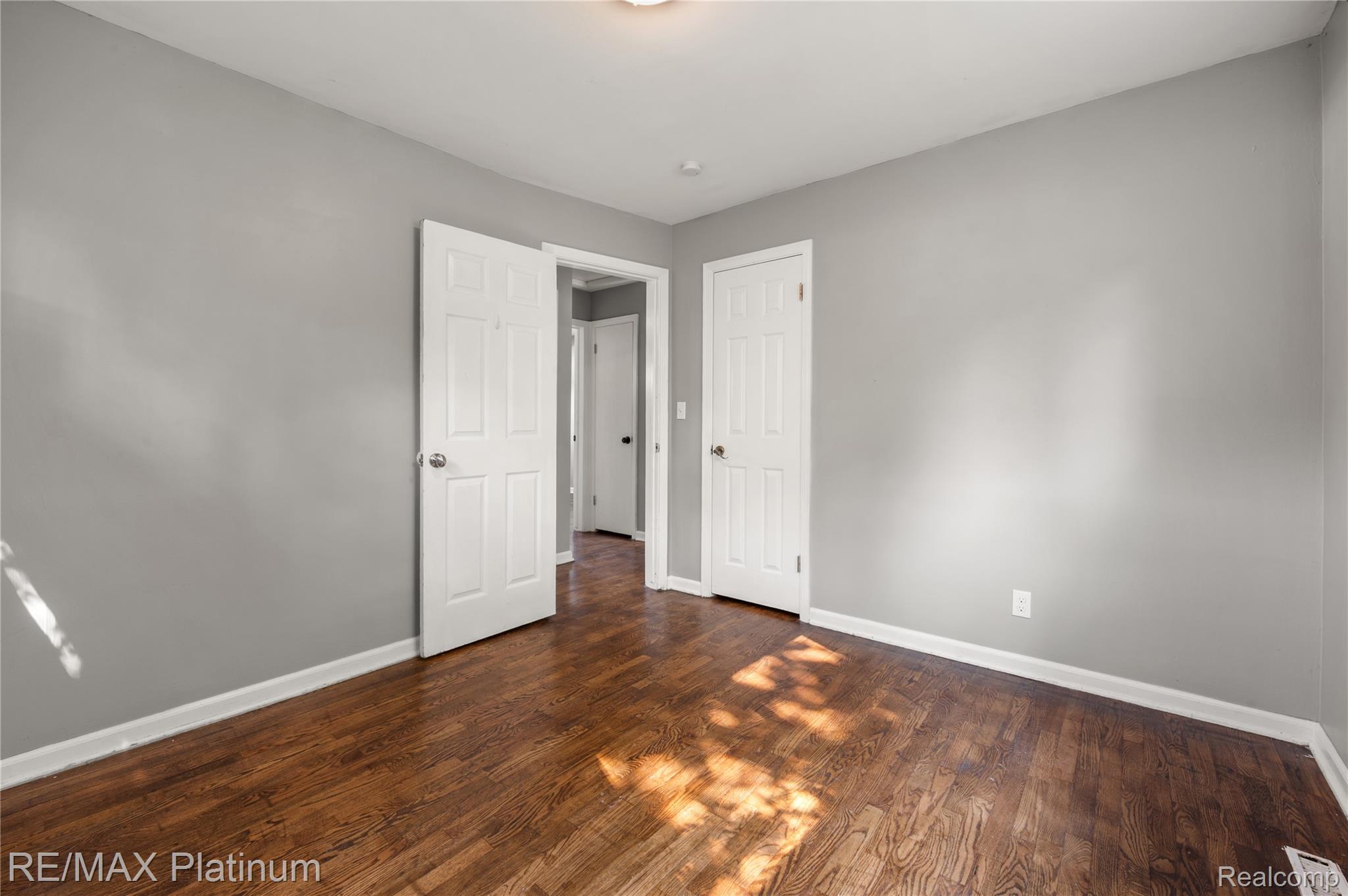 708 Elmwood Drive