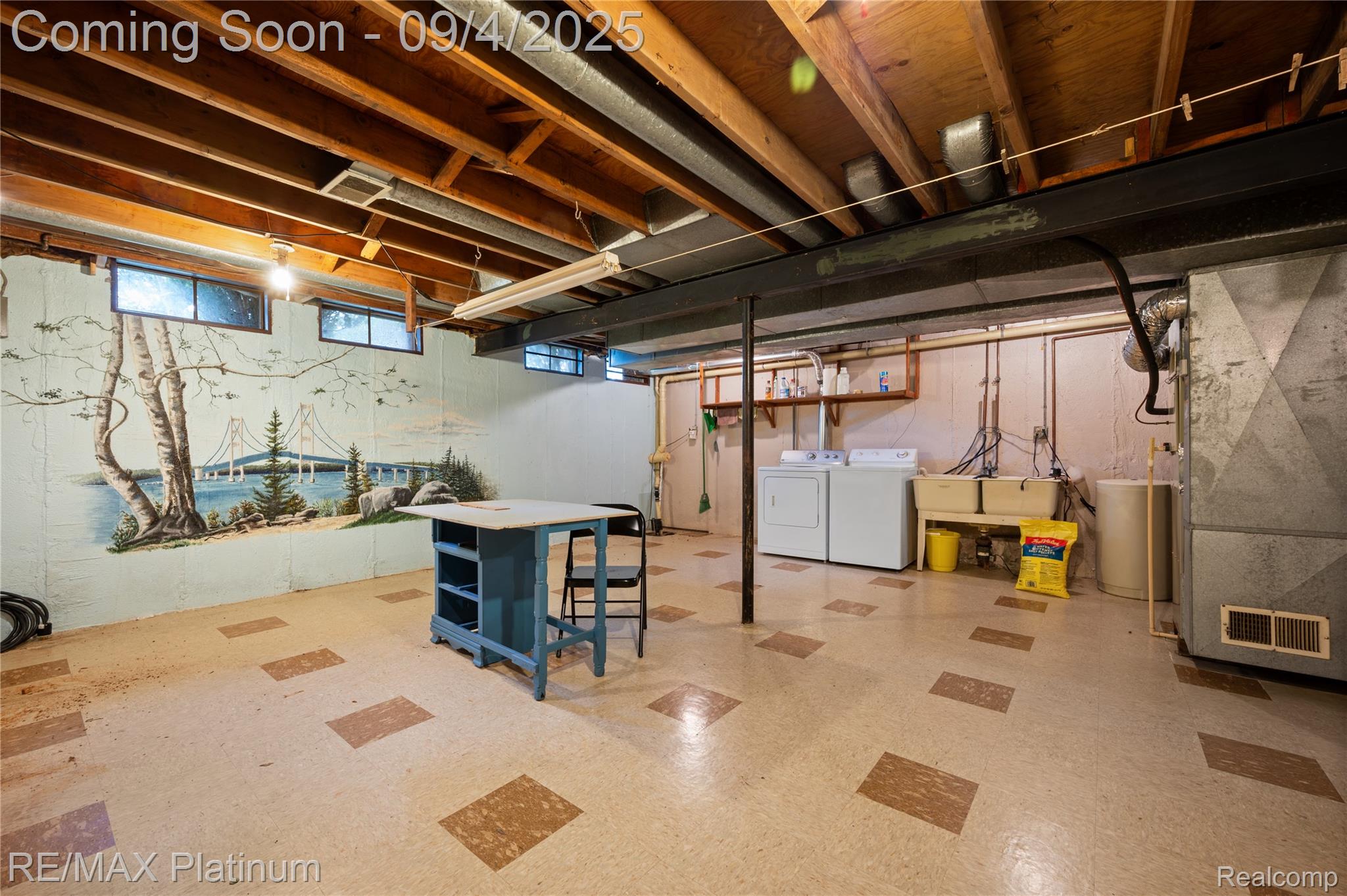 10600 Pinehill Drive