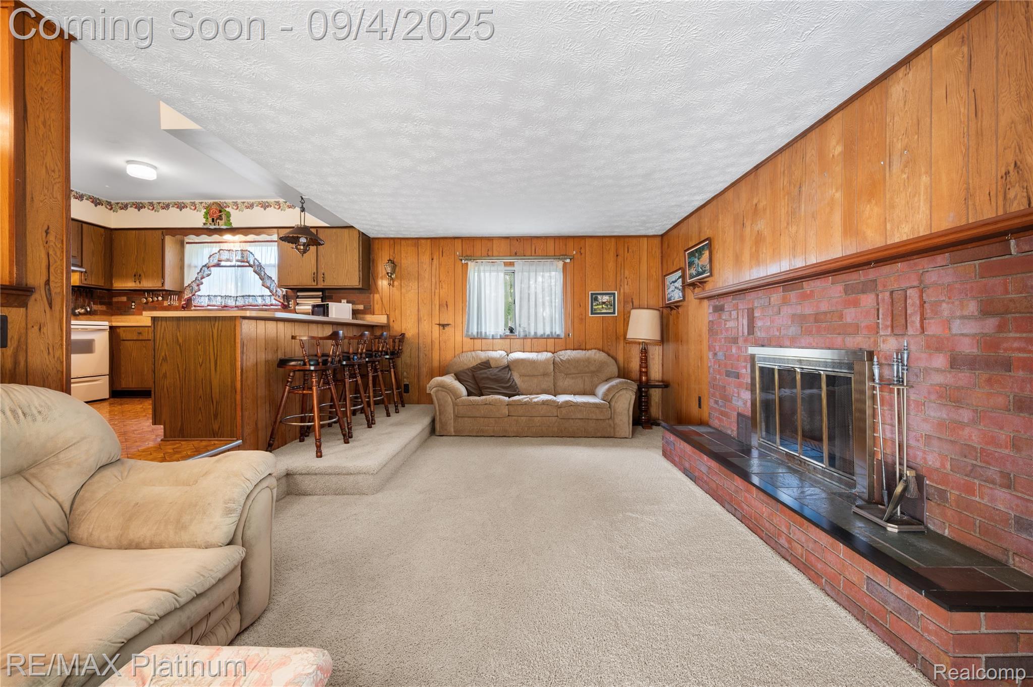 10600 Pinehill Drive