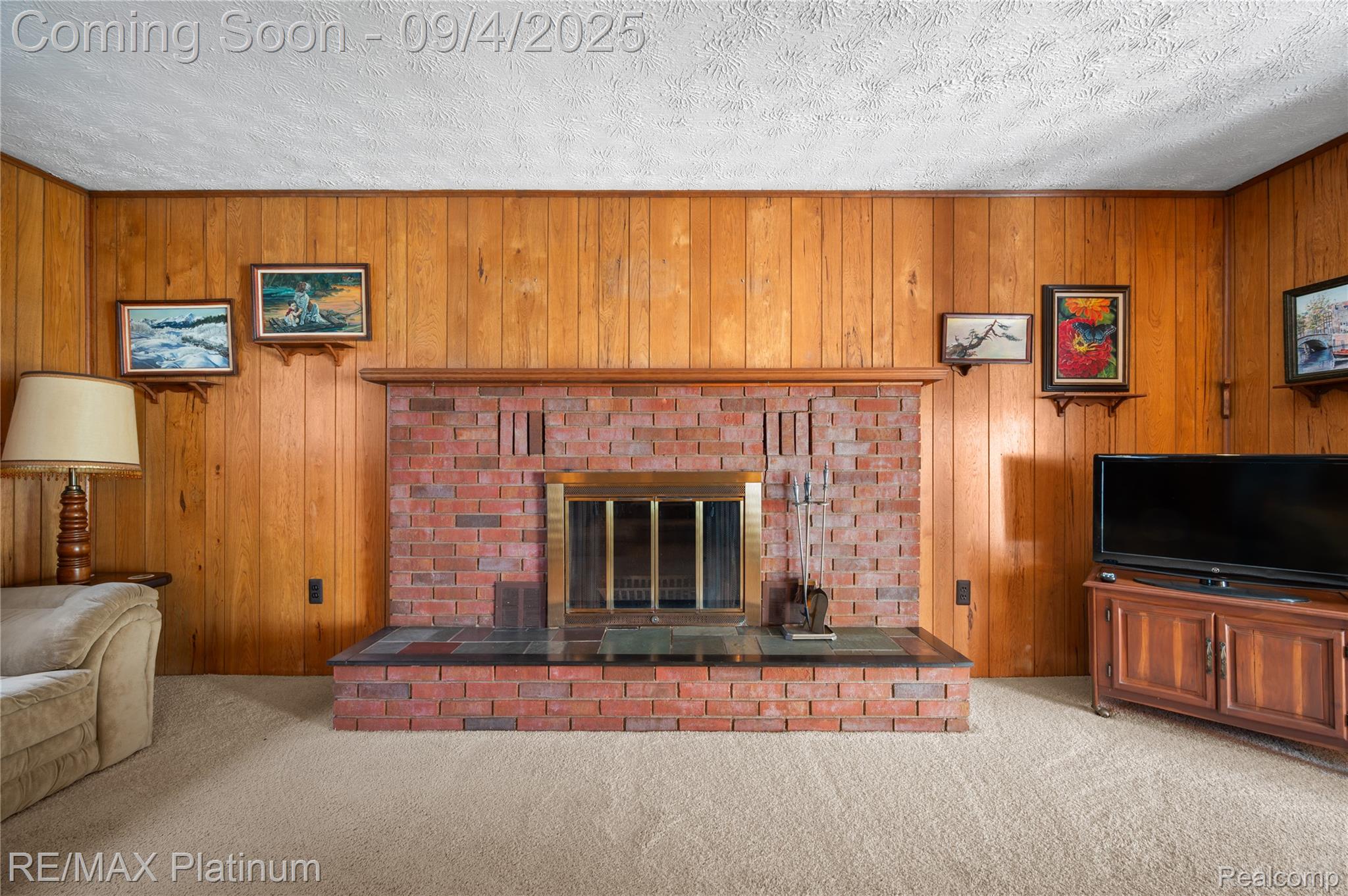 10600 Pinehill Drive