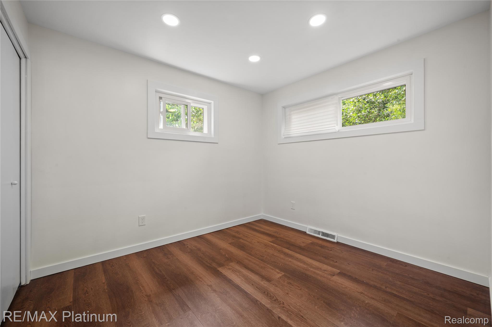 1120 Orchid Street