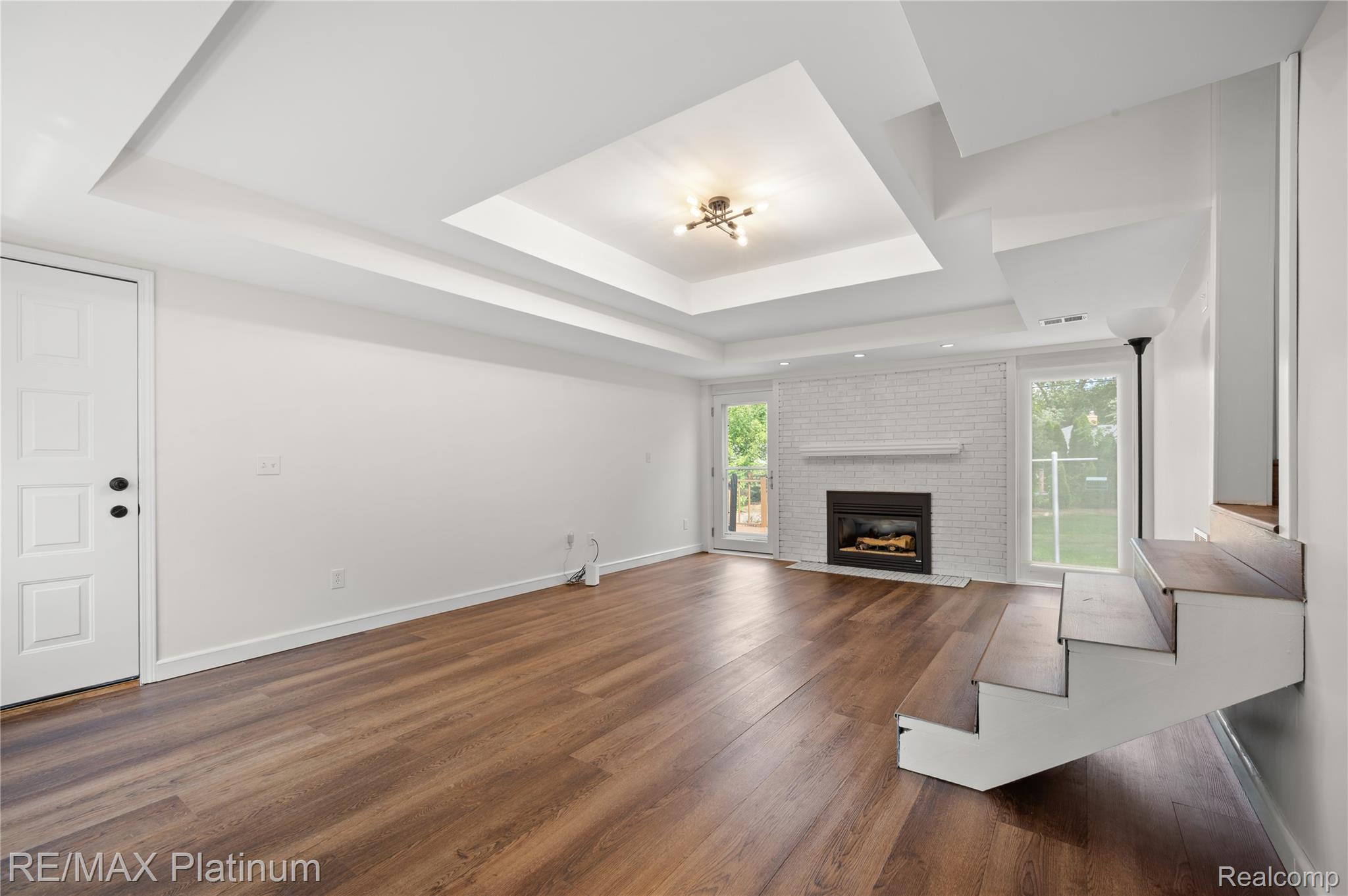1120 Orchid Street