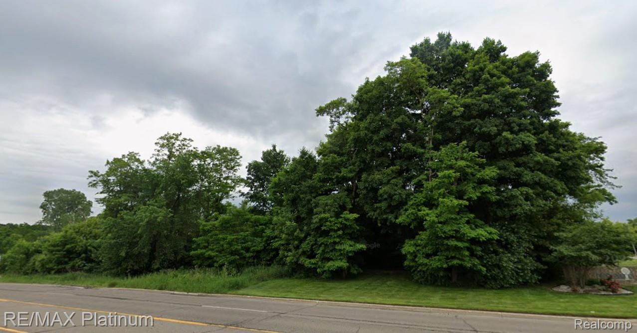 0 S Saginaw / Pepperwood Street