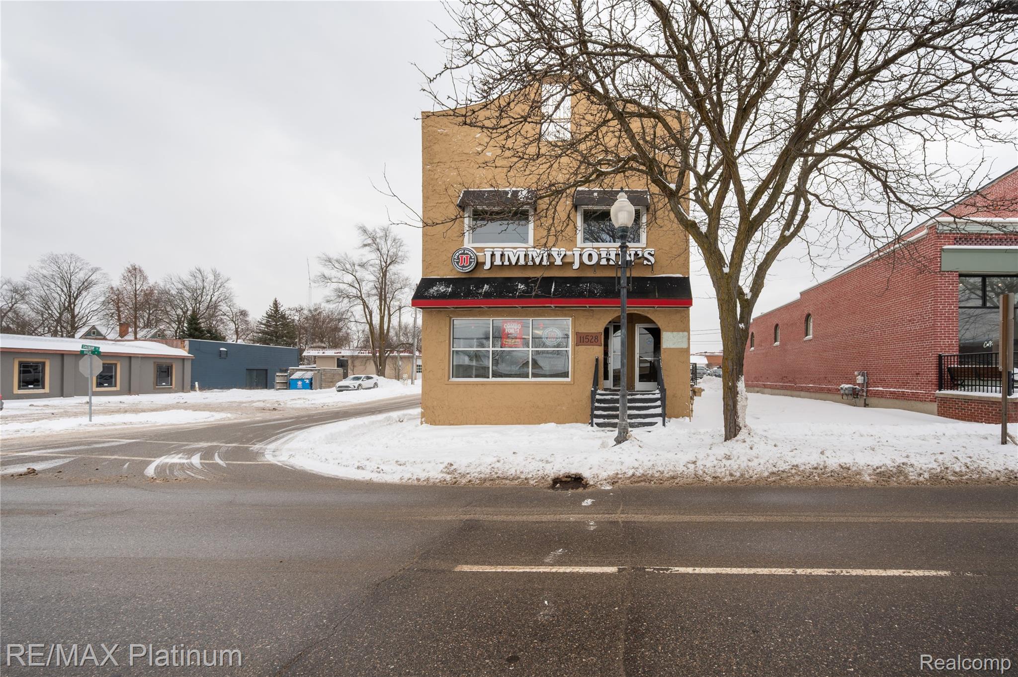 11528 S Saginaw Street